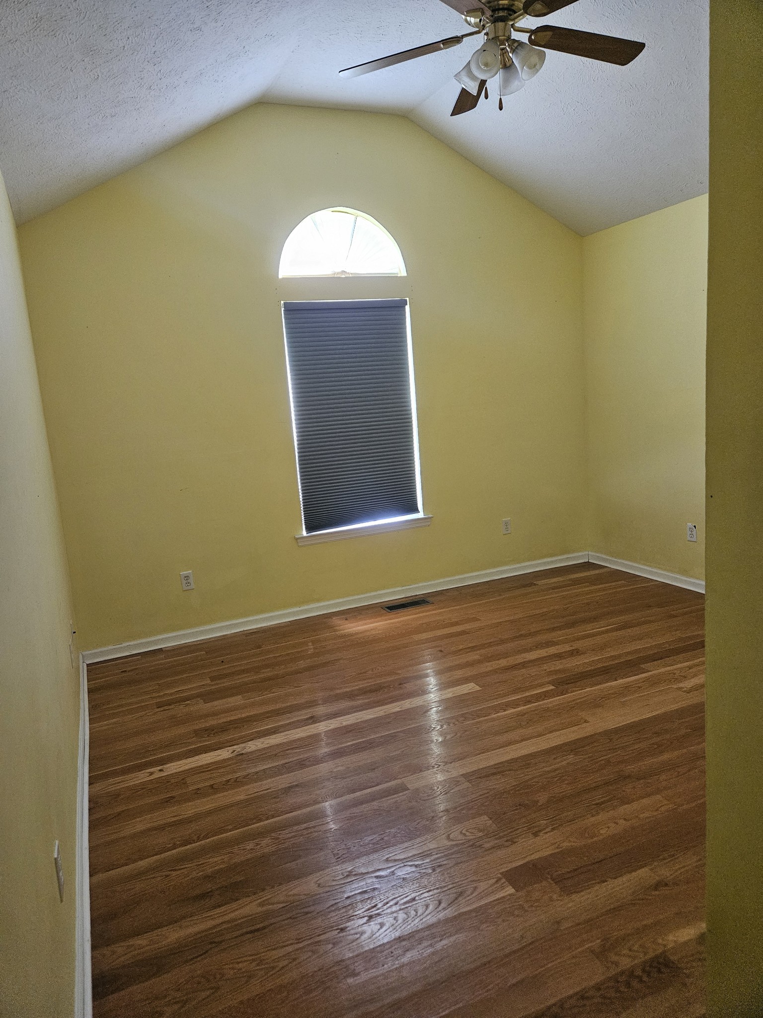 115 Cherry Ln Property Photo 18