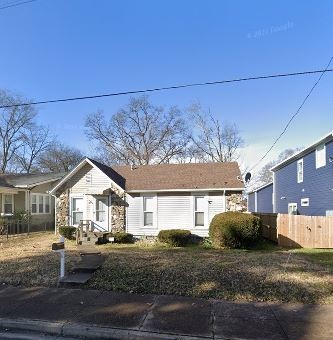 912 N 5th St Property Photo 1