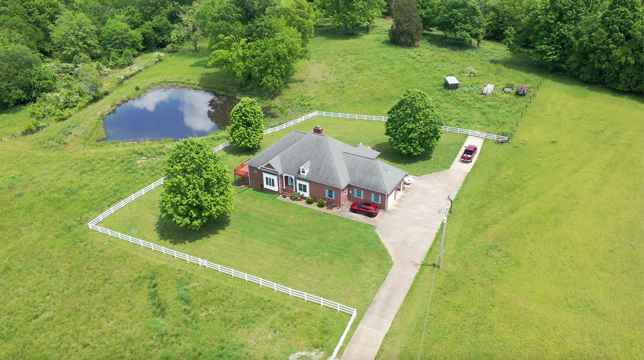 2312 Nashville Hwy Property Photo 15