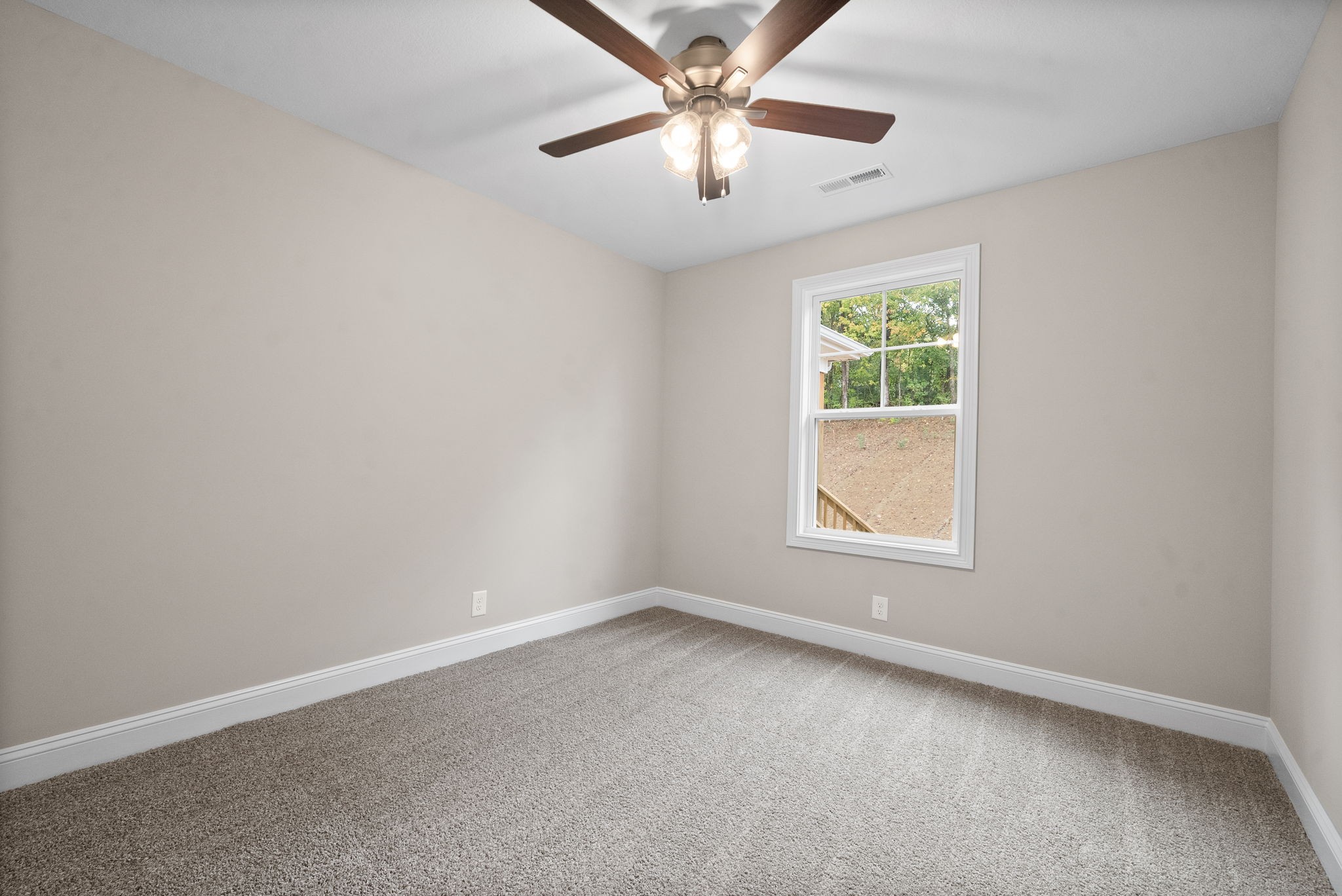 26 Gratton Estates Property Photo 19