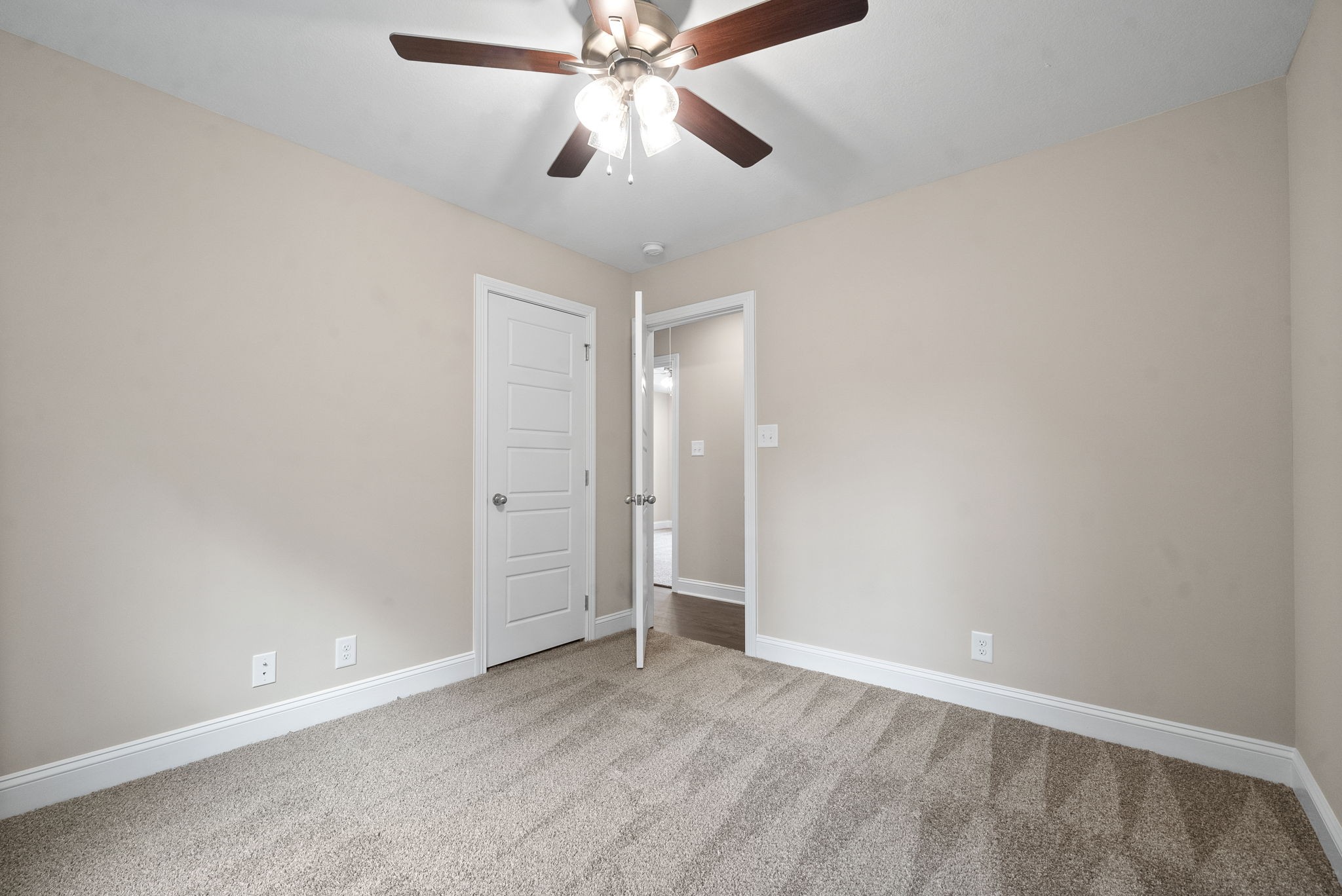 26 Gratton Estates Property Photo 20