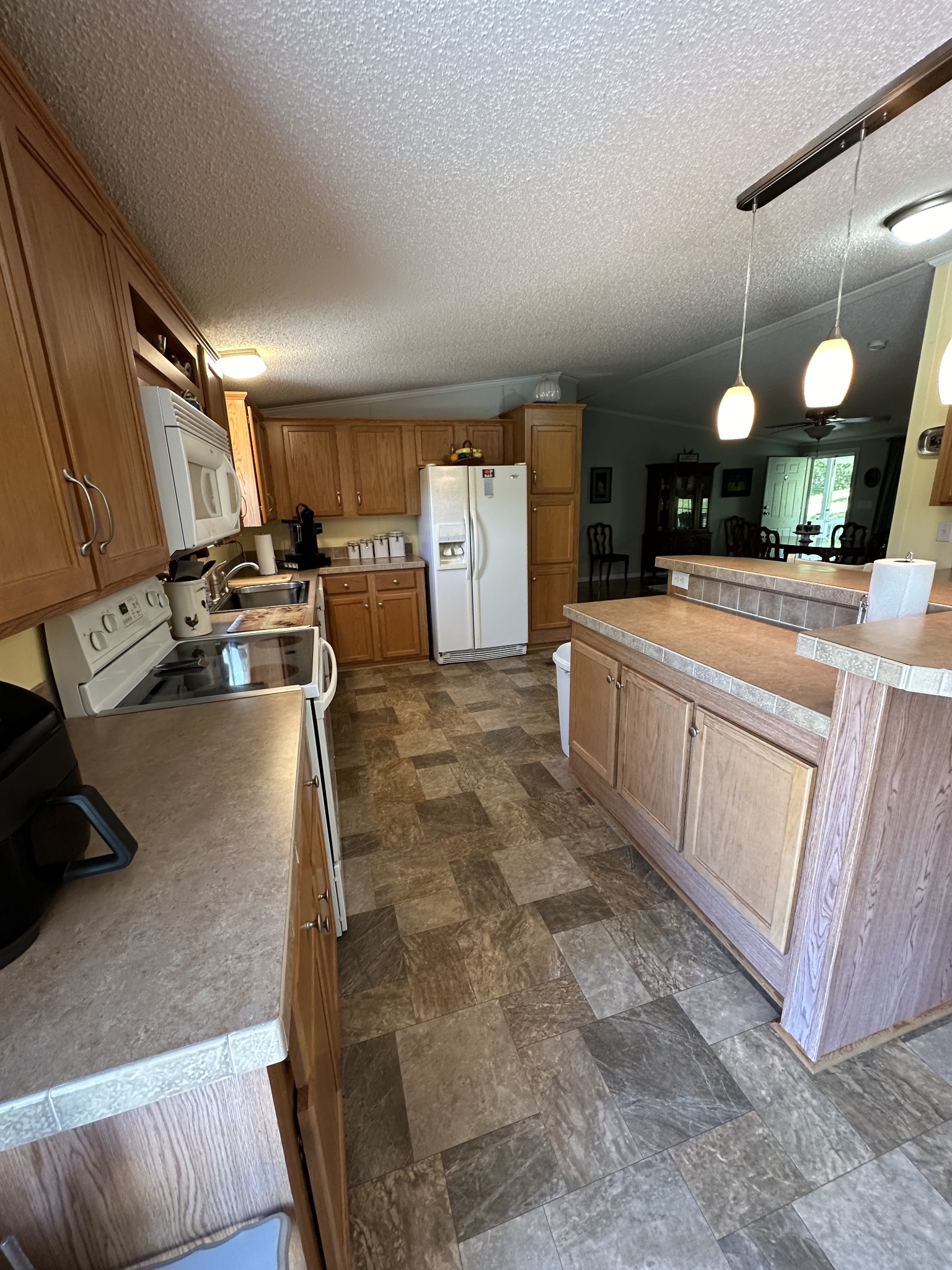 371 Lumina Ln Property Photo 4