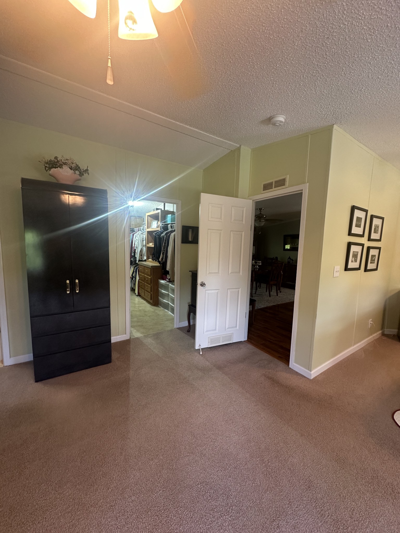 371 Lumina Ln Property Photo 5