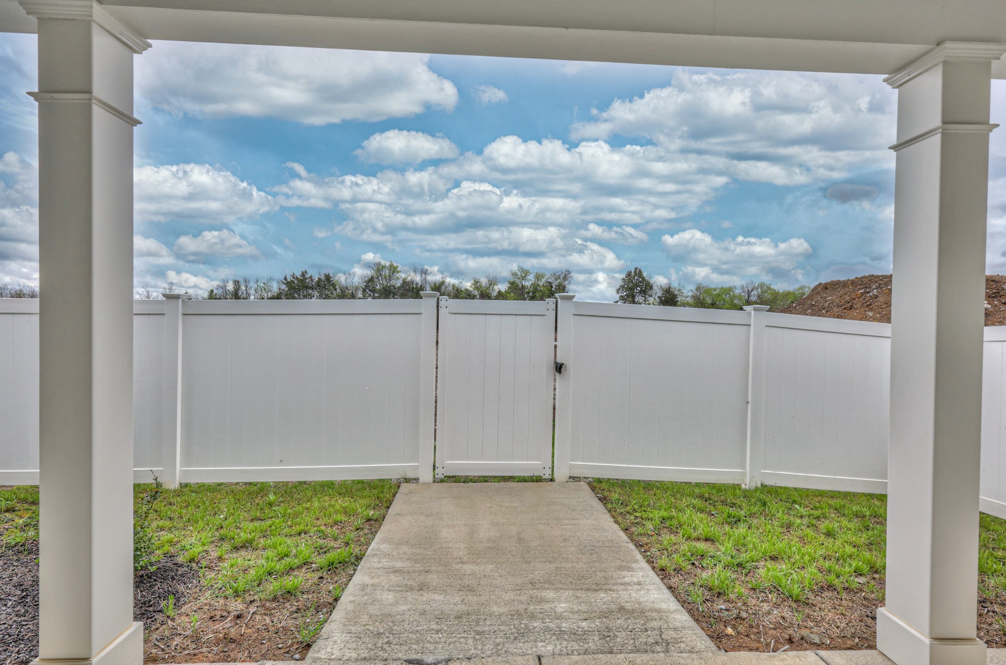 4349 Doral Dr Property Photo 5