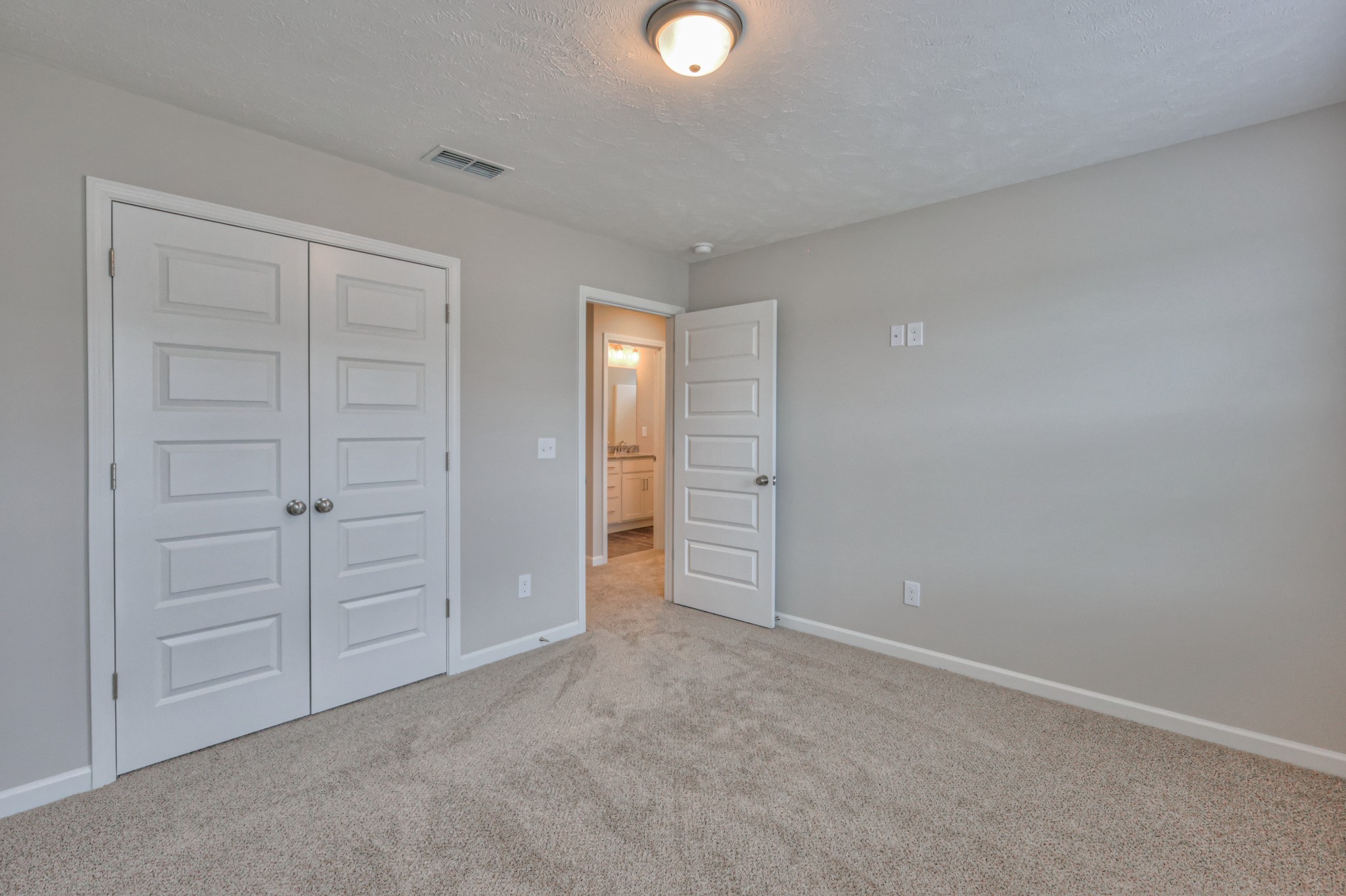 4349 Doral Dr Property Photo 17