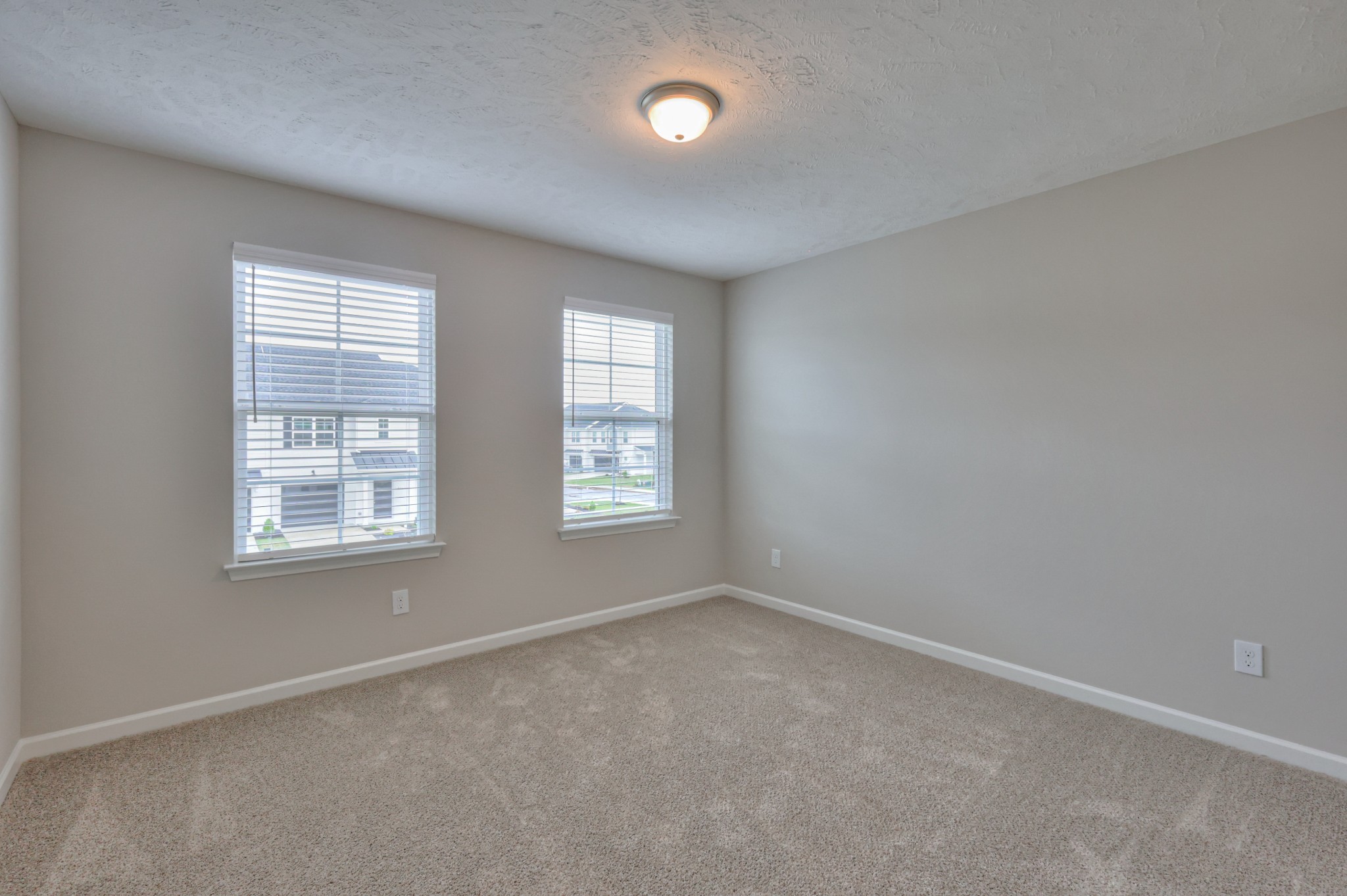 4349 Doral Dr Property Photo 18