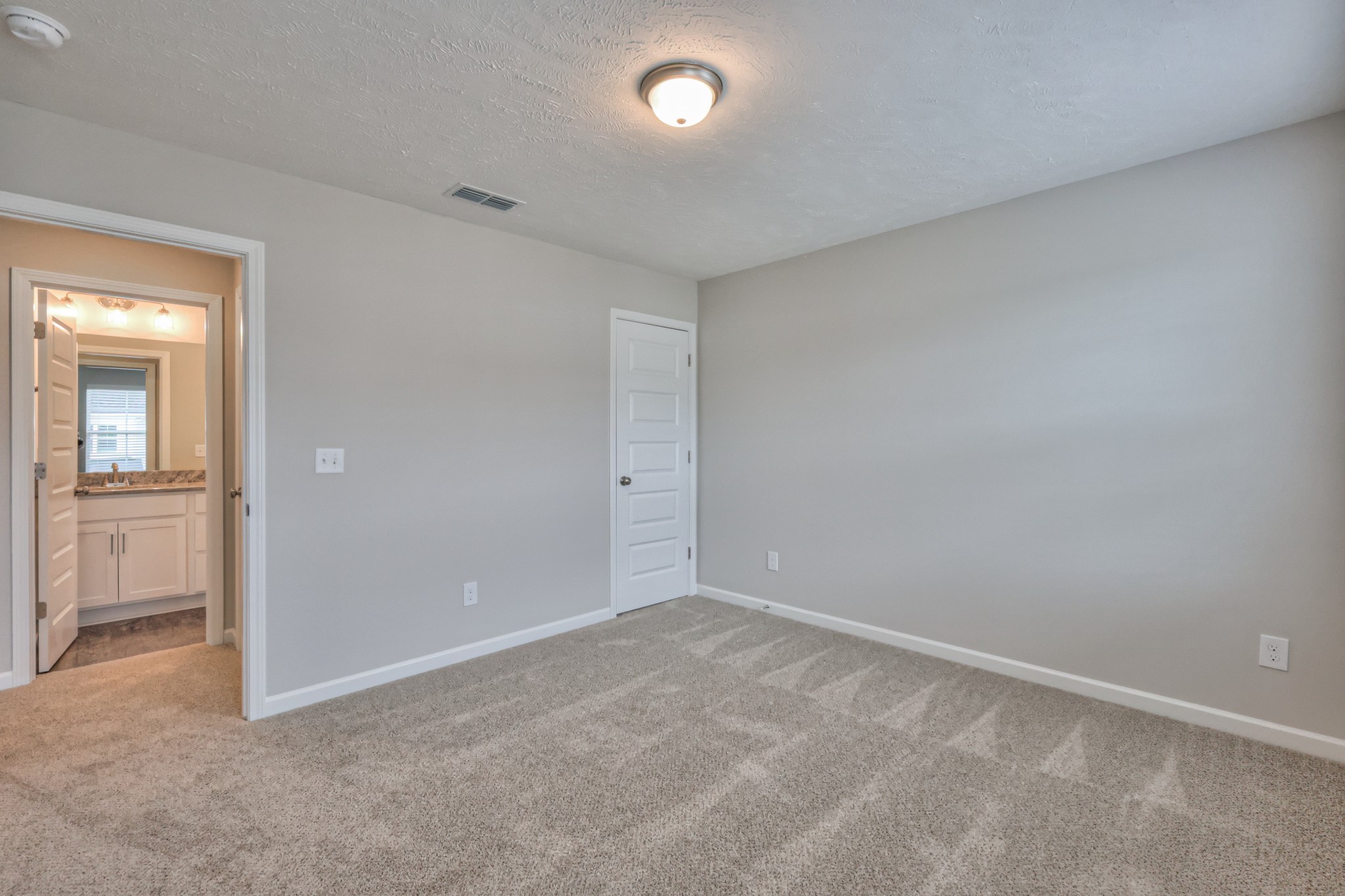 4349 Doral Dr Property Photo 20