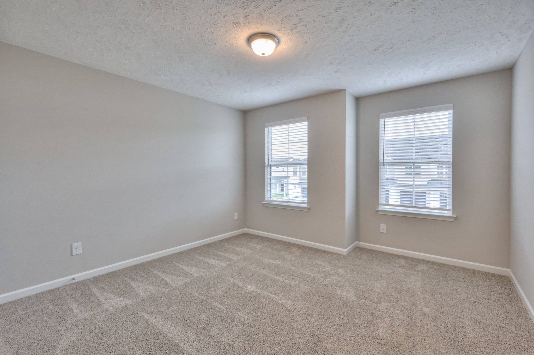 4349 Doral Dr Property Photo 21