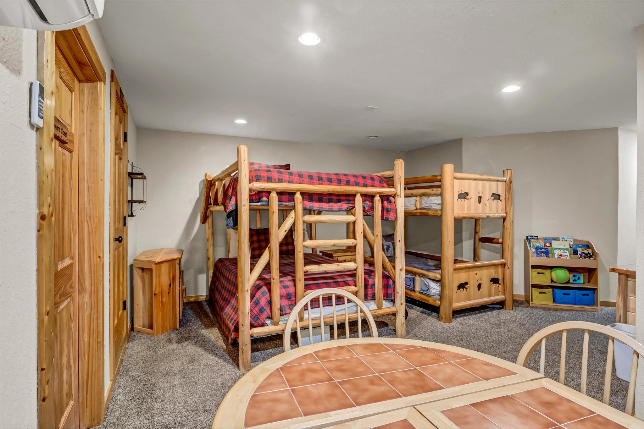 2054 Oakmont Drive Property Photo 30
