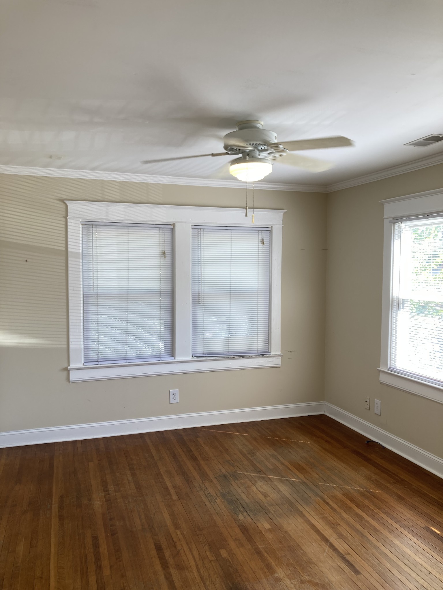 2401 White Ave Property Photo 7