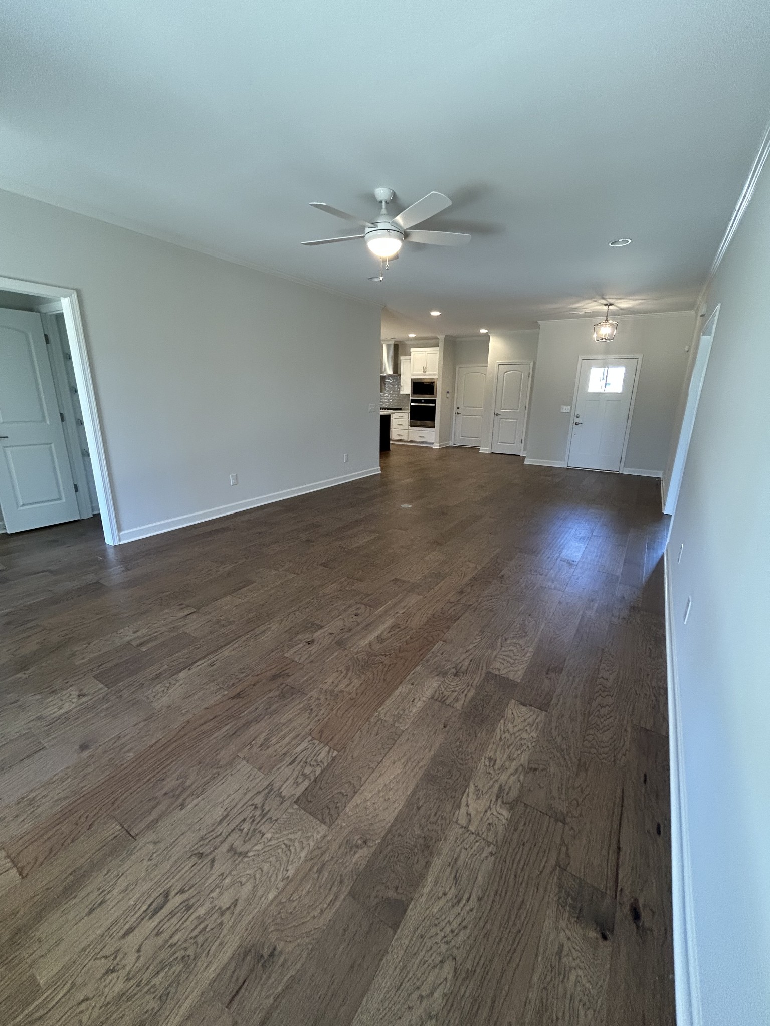 7140 Maddenwood Lane Property Photo 5
