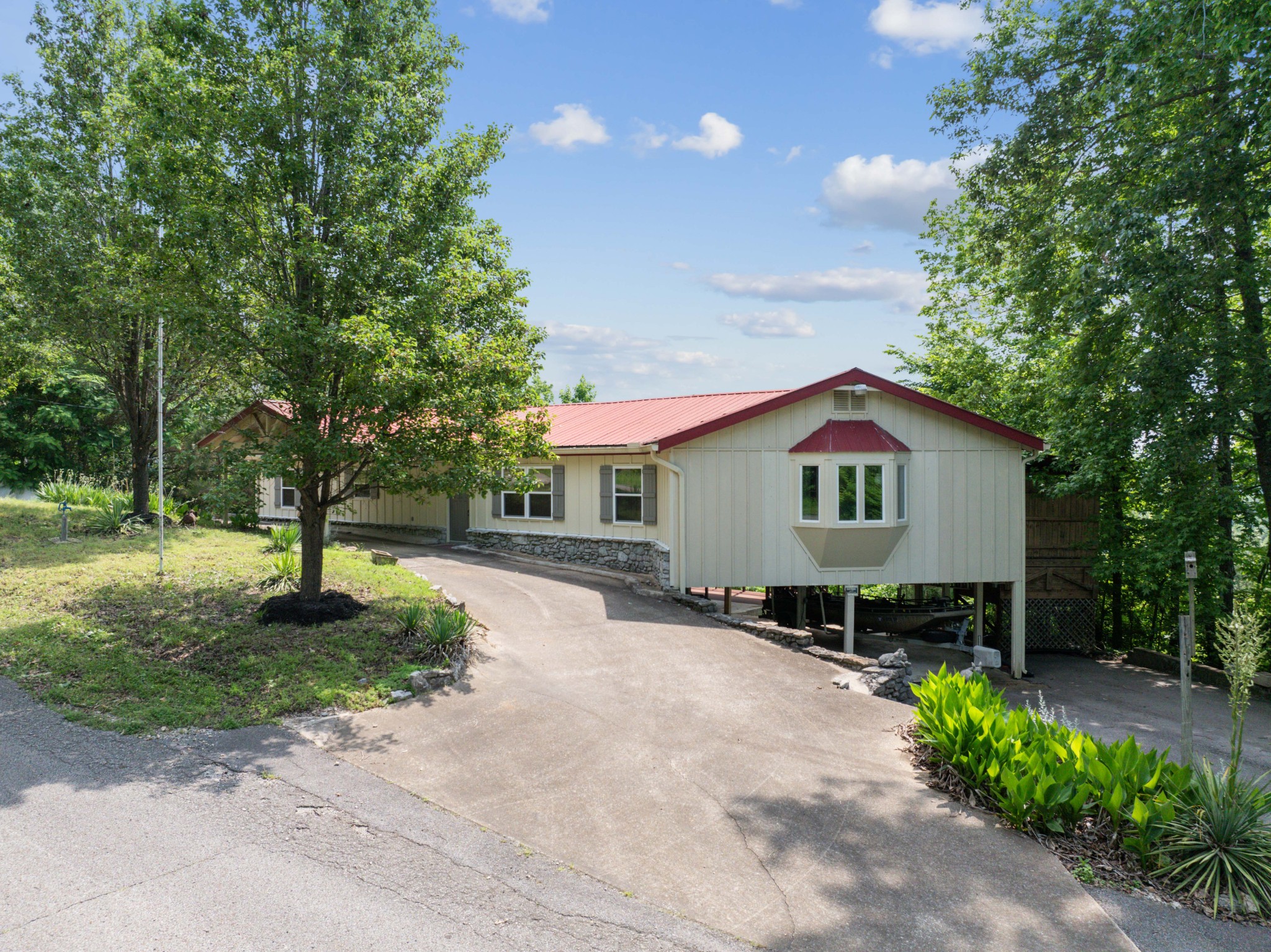 2768 Ridgeway Dr Property Photo 47
