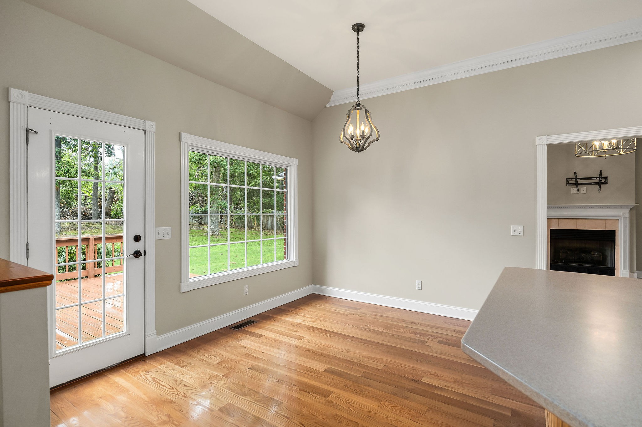 650 Beckridge Rd Property Photo 14