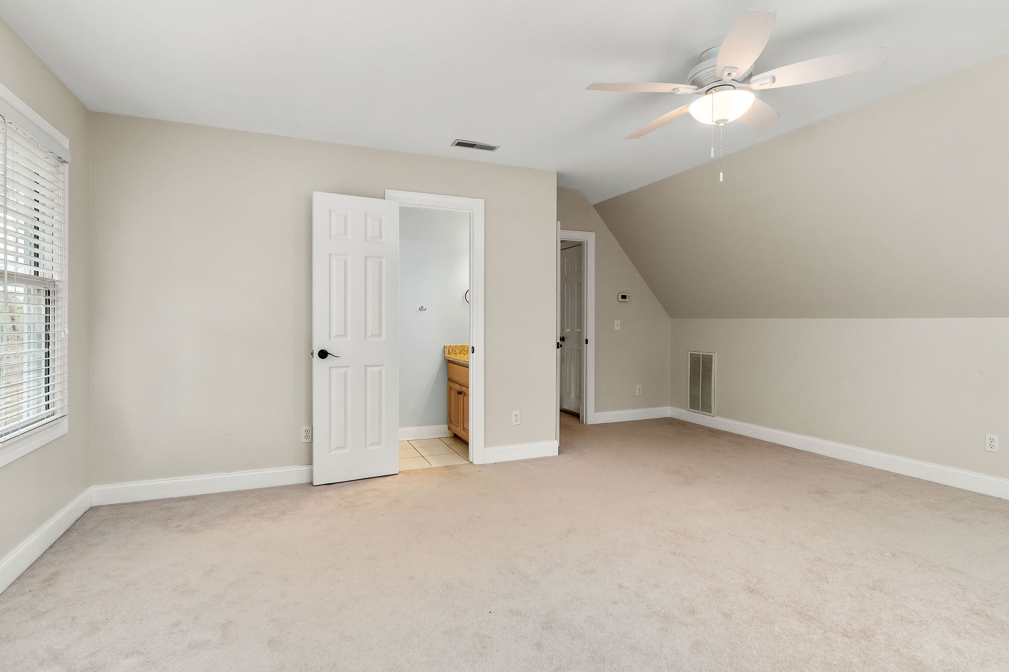 650 Beckridge Rd Property Photo 30