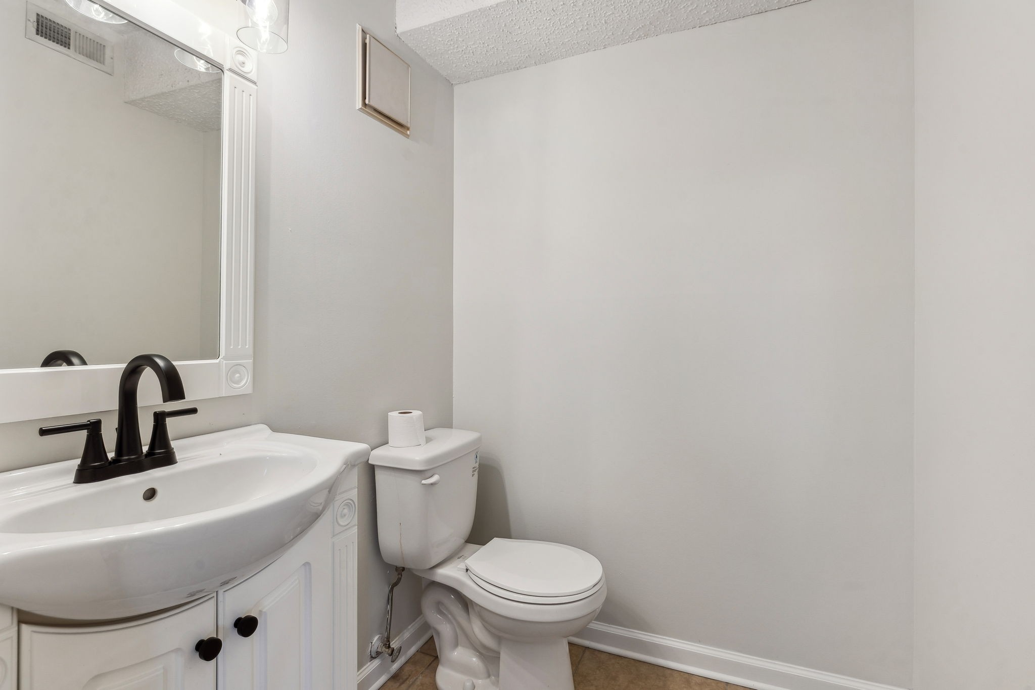 330 Summit Ridge Cir Property Photo 20