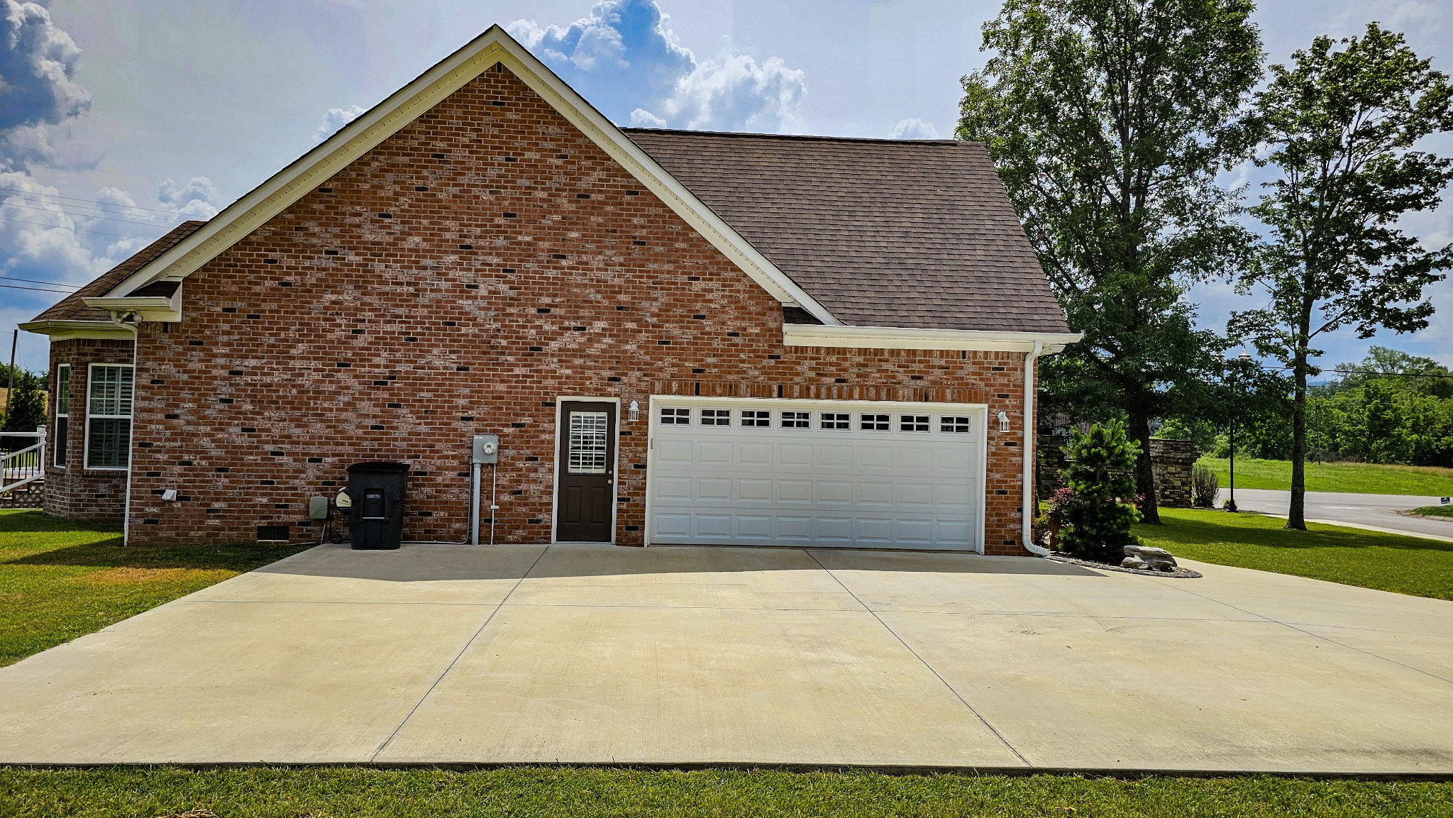 16 Stone Creek Blvd Property Photo 8