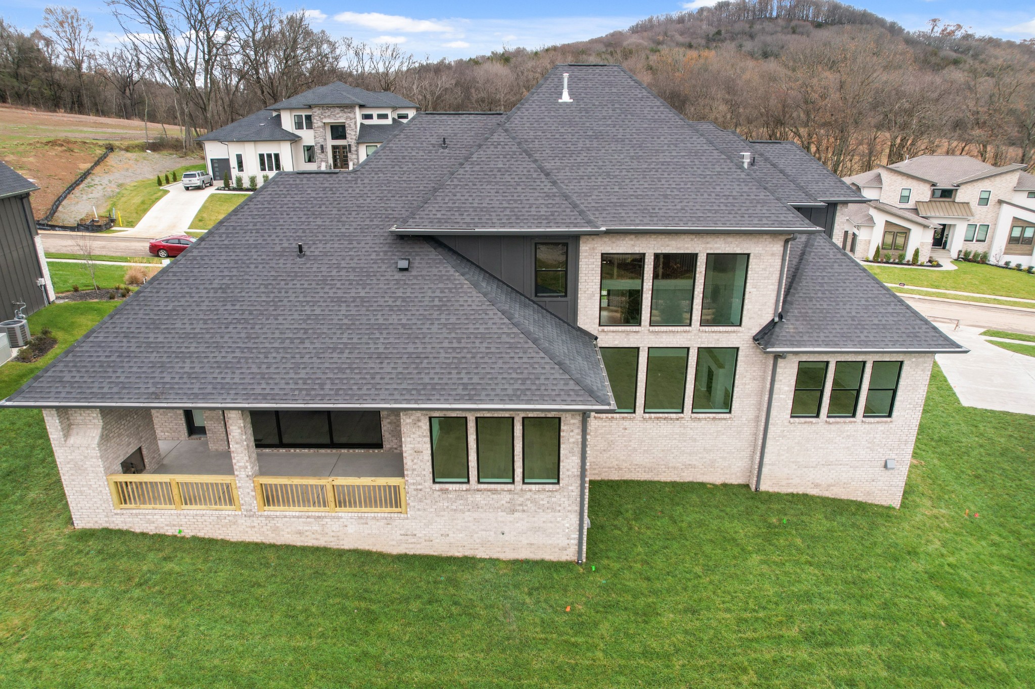 6051 Lookaway Circle Property Photo 7