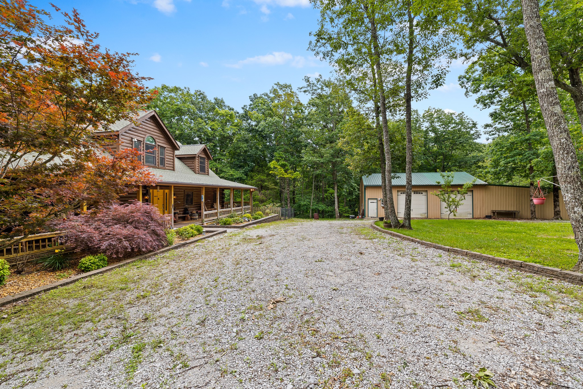 204 Iron Gap Rd Property Photo 3