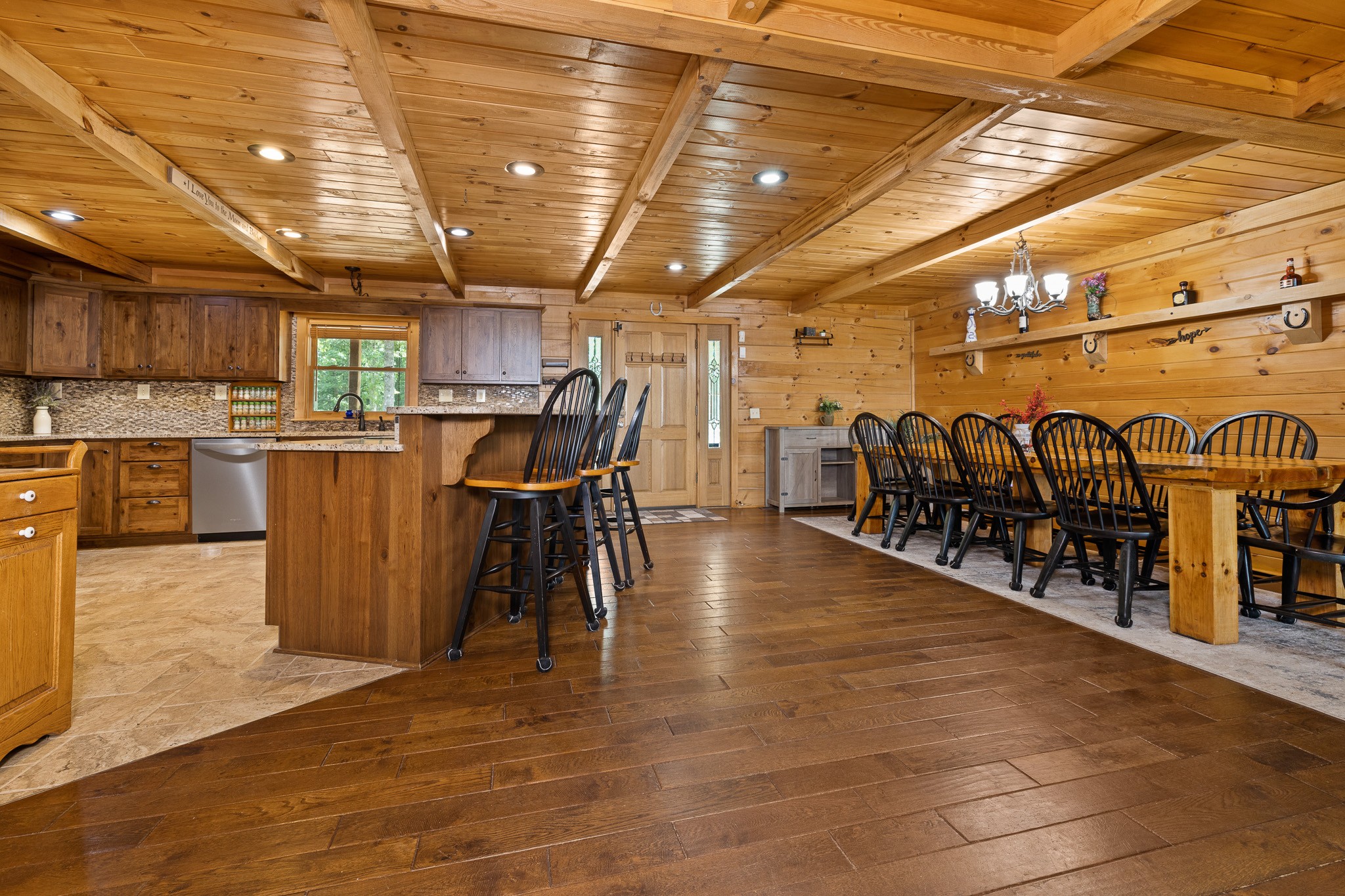 204 Iron Gap Rd Property Photo 13