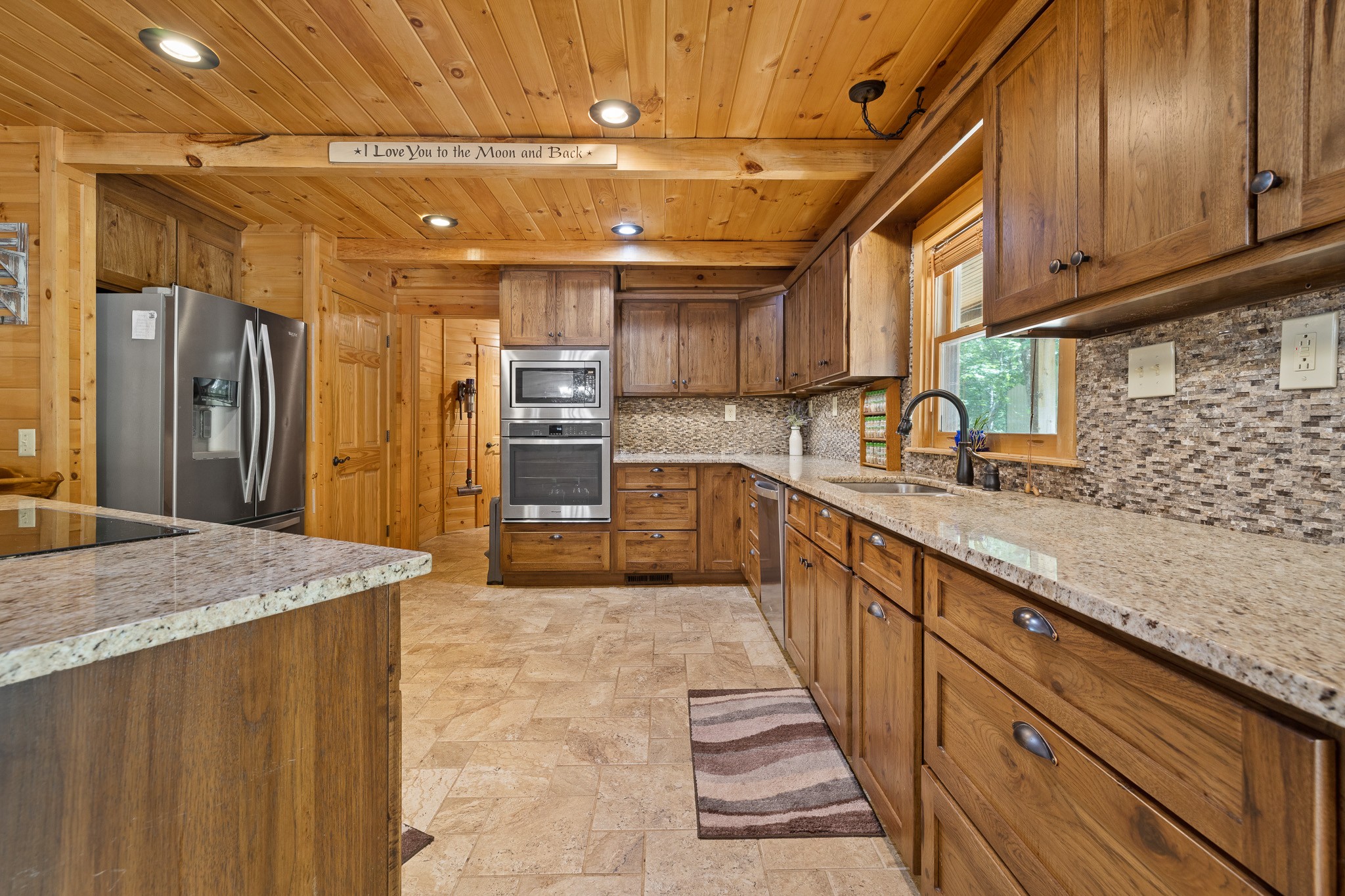 204 Iron Gap Rd Property Photo 14