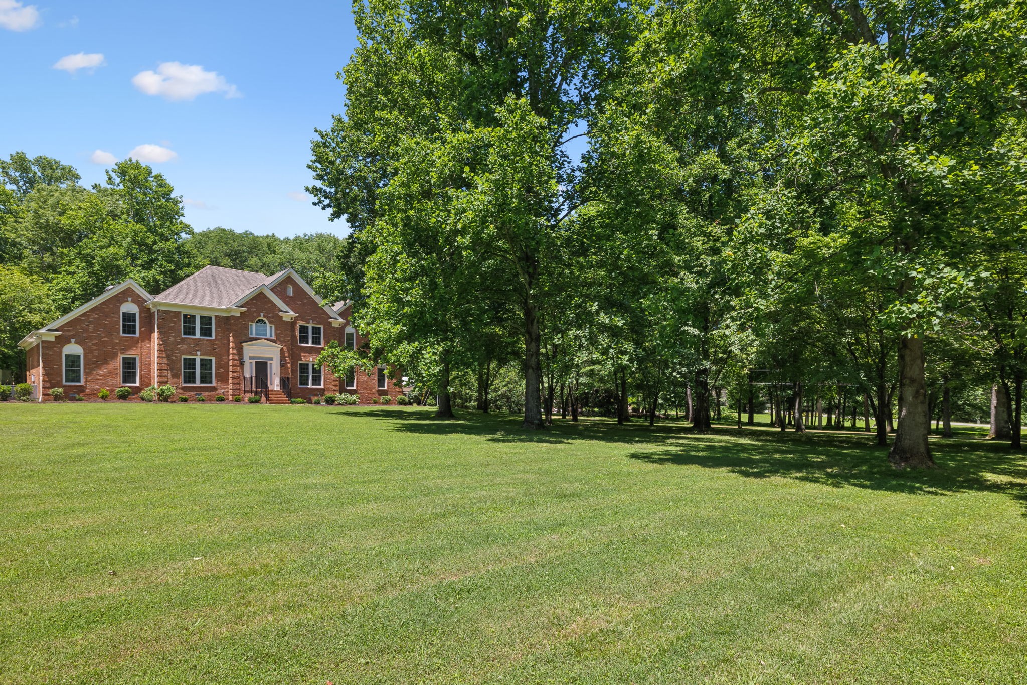 3208 Thoroughbred Dr Property Photo 2