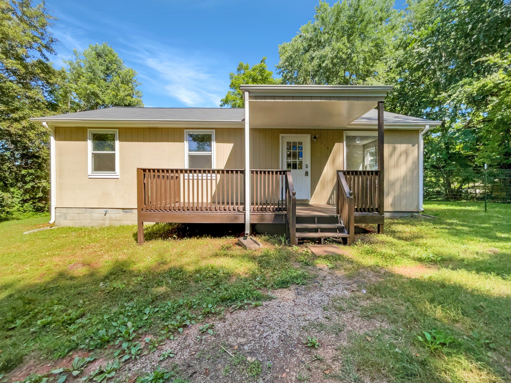 1140 Pleasant Valley Rd Property Photo 1