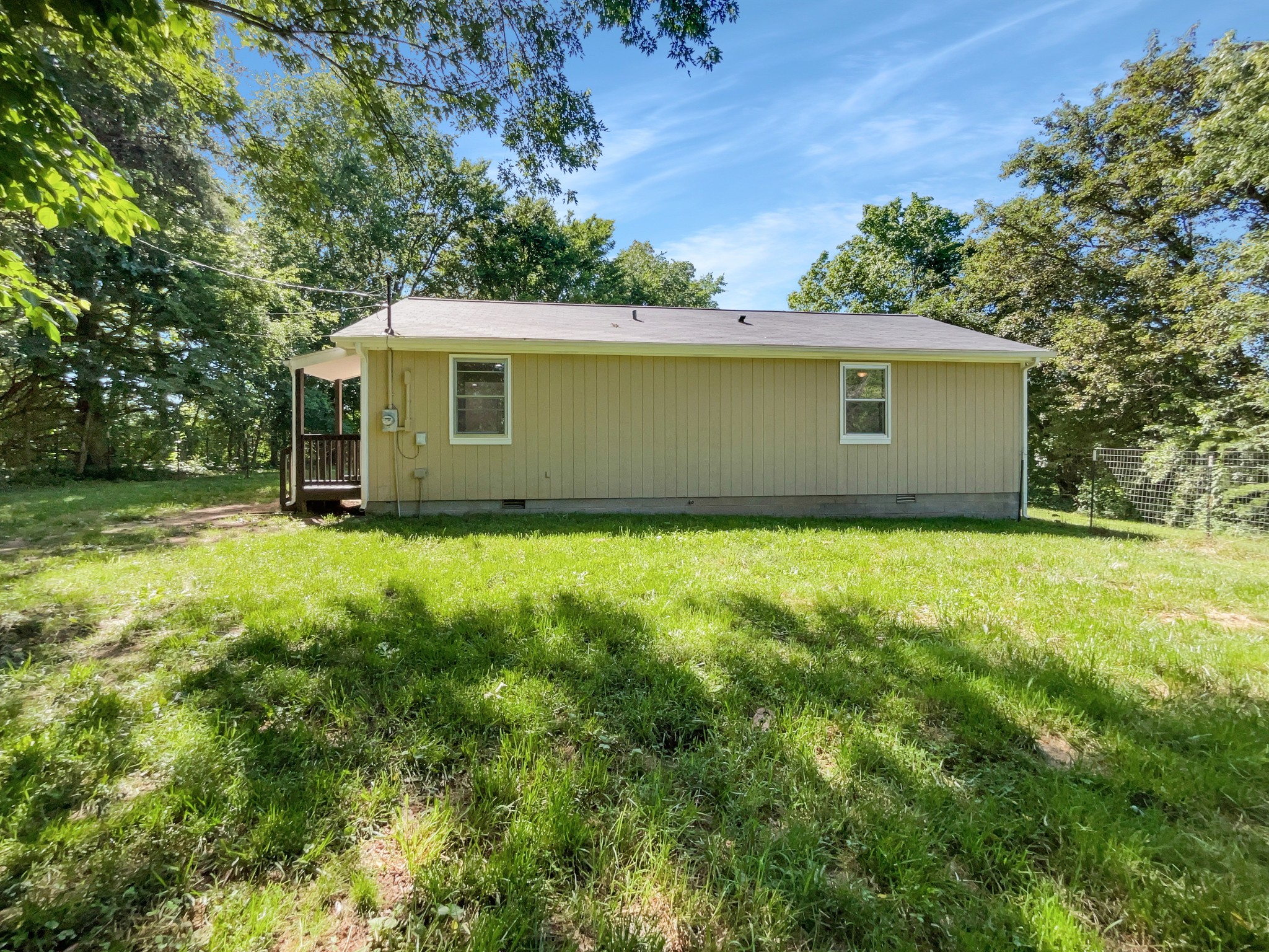 1140 Pleasant Valley Rd Property Photo 18