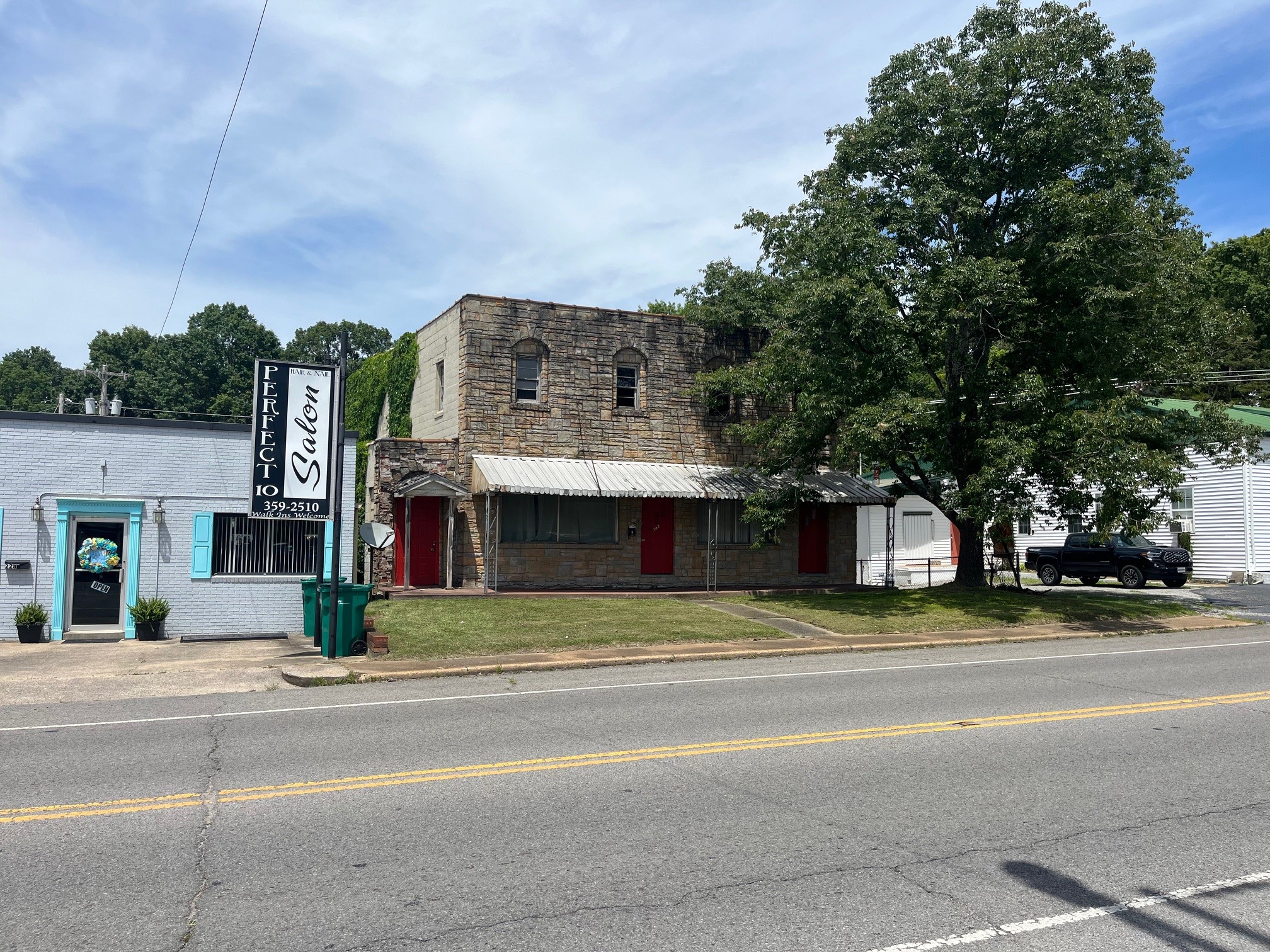 232 E Commerce St Property Photo 1