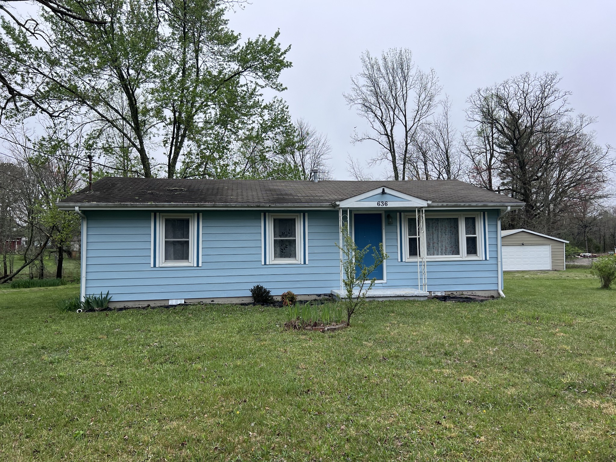 636 Highland Dr Property Photo 1