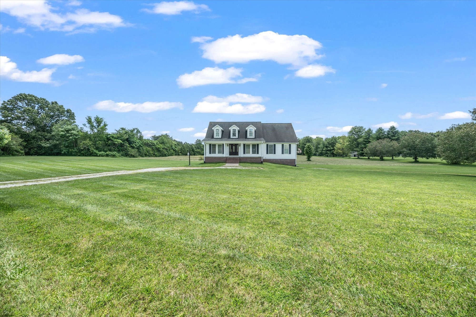 1487 Duncans Chapel Rd Property Photo 1