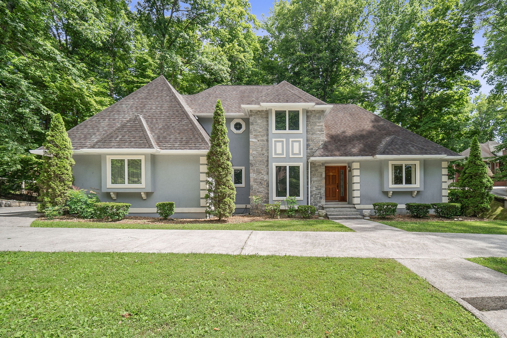 186 Hickory Blvd Property Photo 1