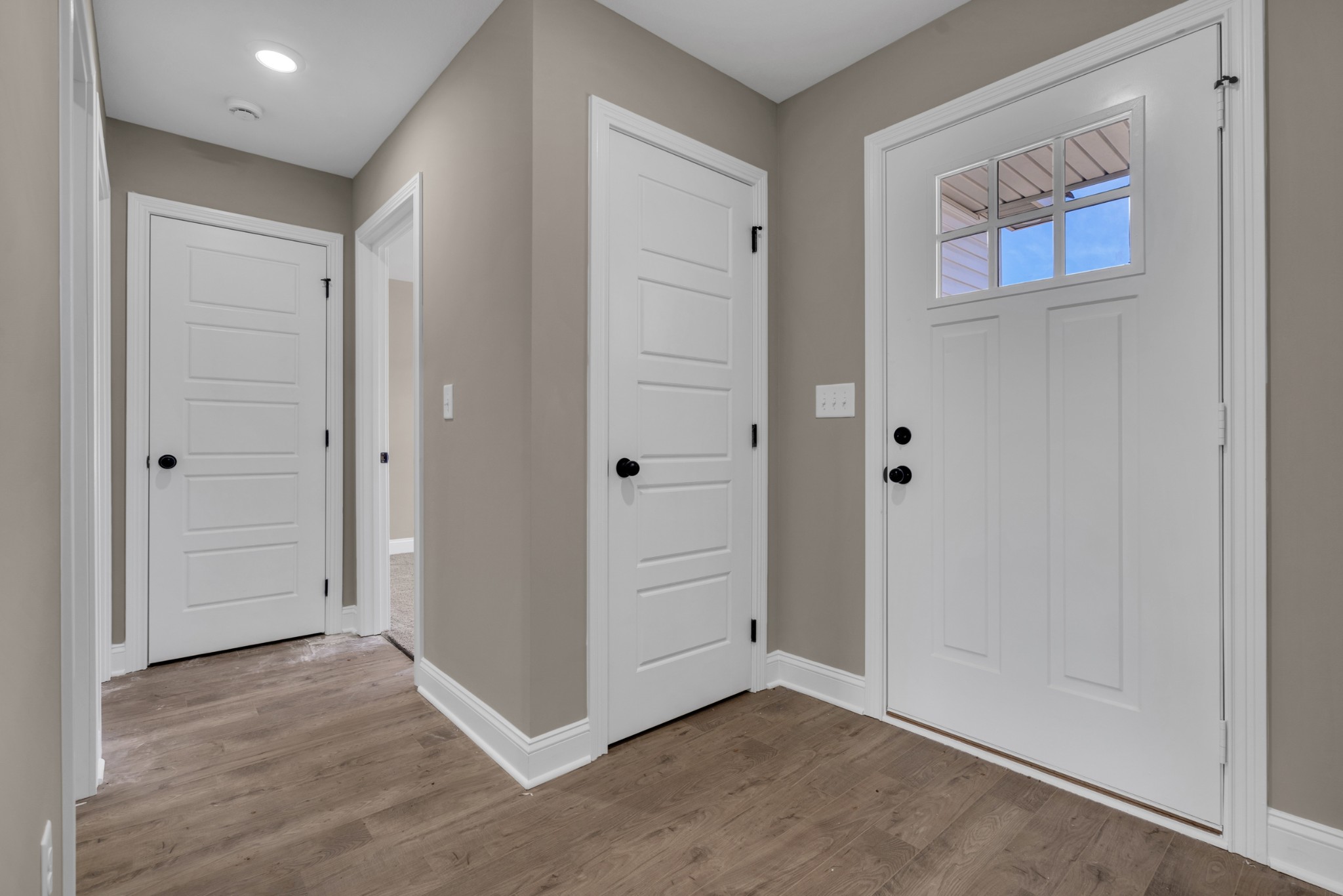 200 Cardinal Creek Property Photo 6