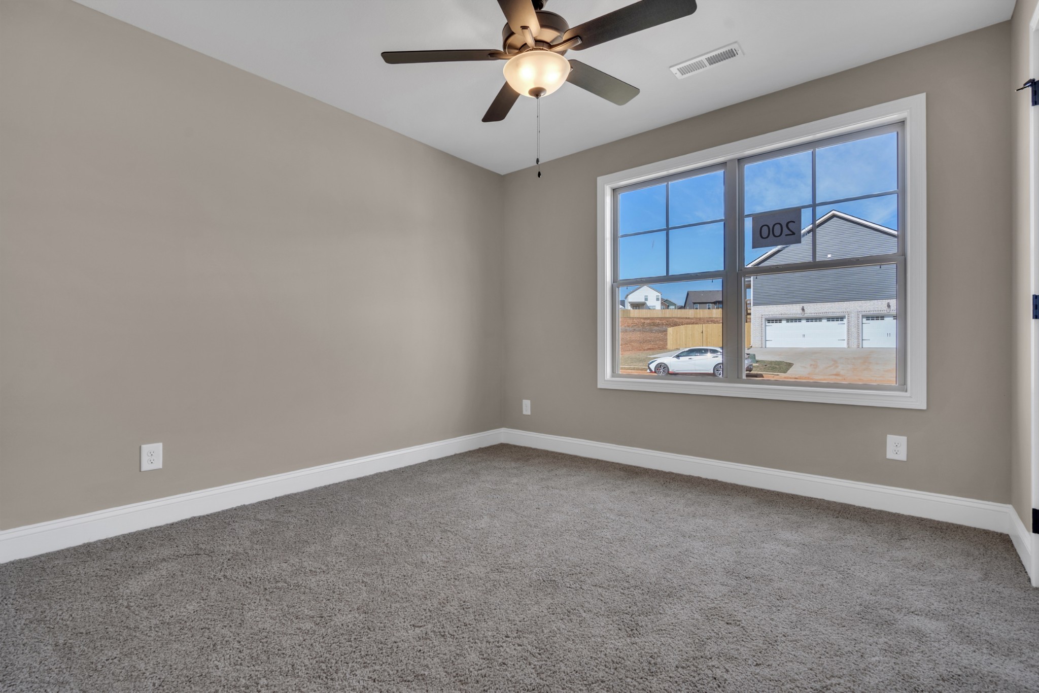 200 Cardinal Creek Property Photo 23
