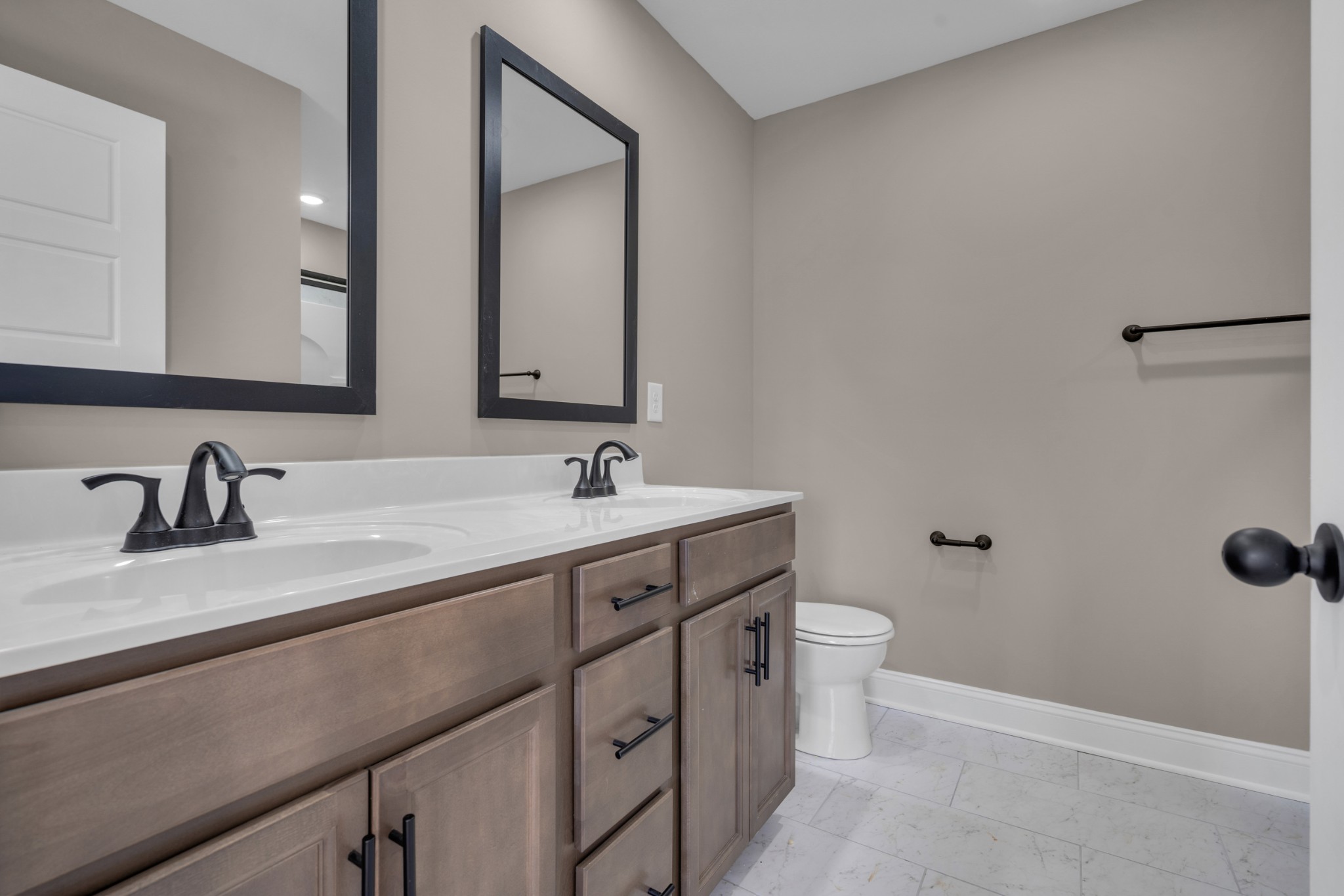200 Cardinal Creek Property Photo 25