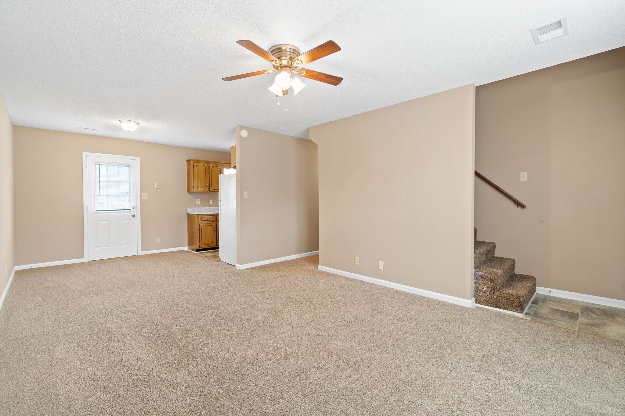 179 Harrier Ct Property Photo 6