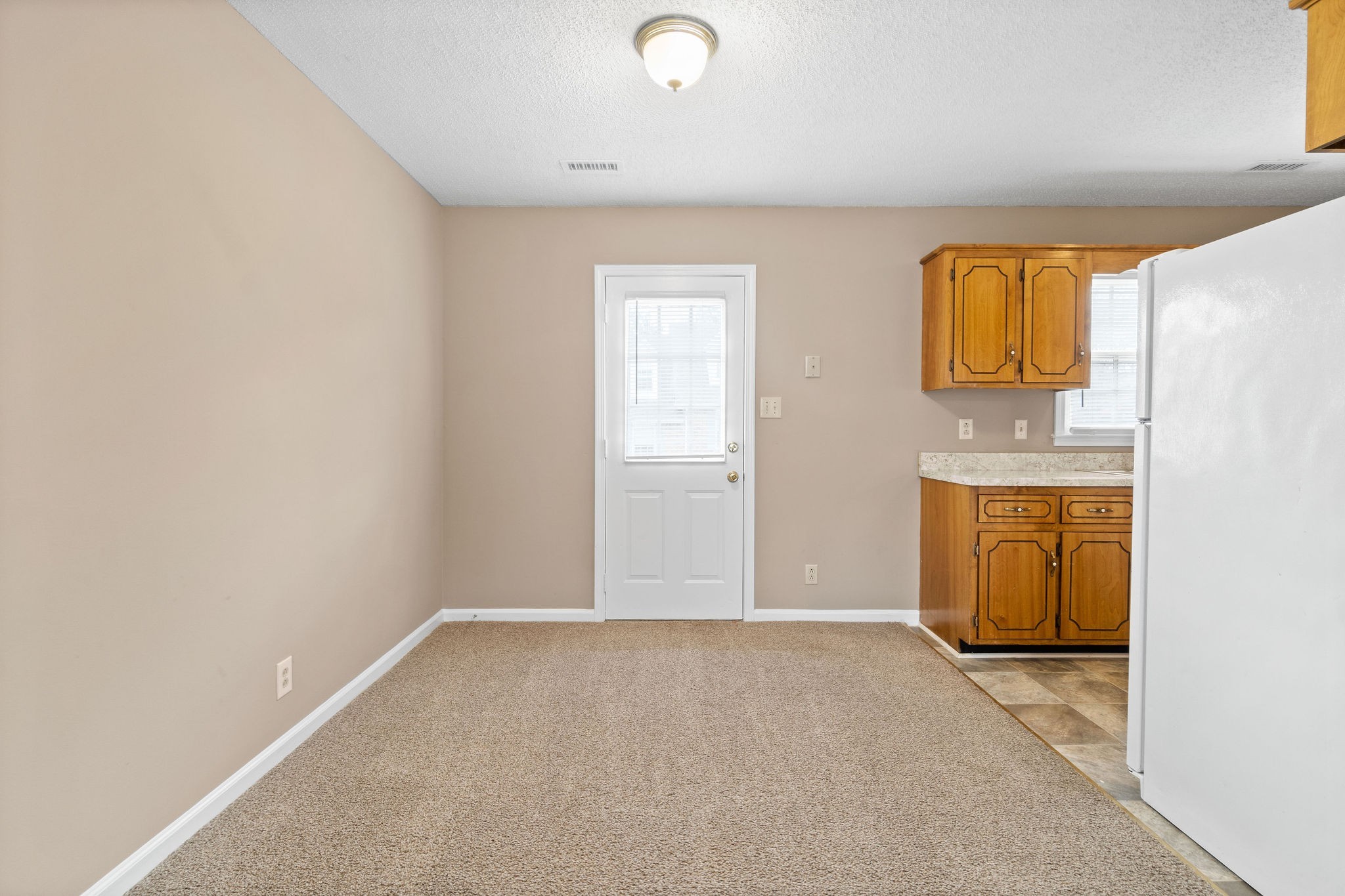 179 Harrier Ct Property Photo 8