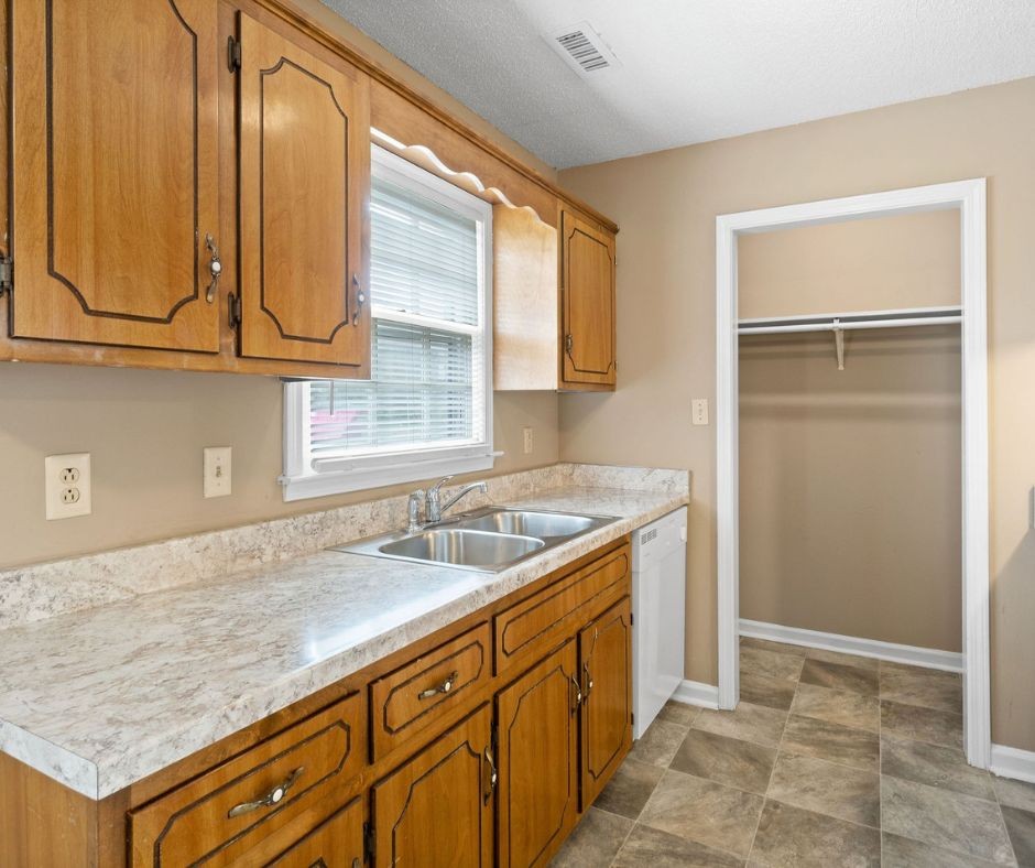 179 Harrier Ct Property Photo 9