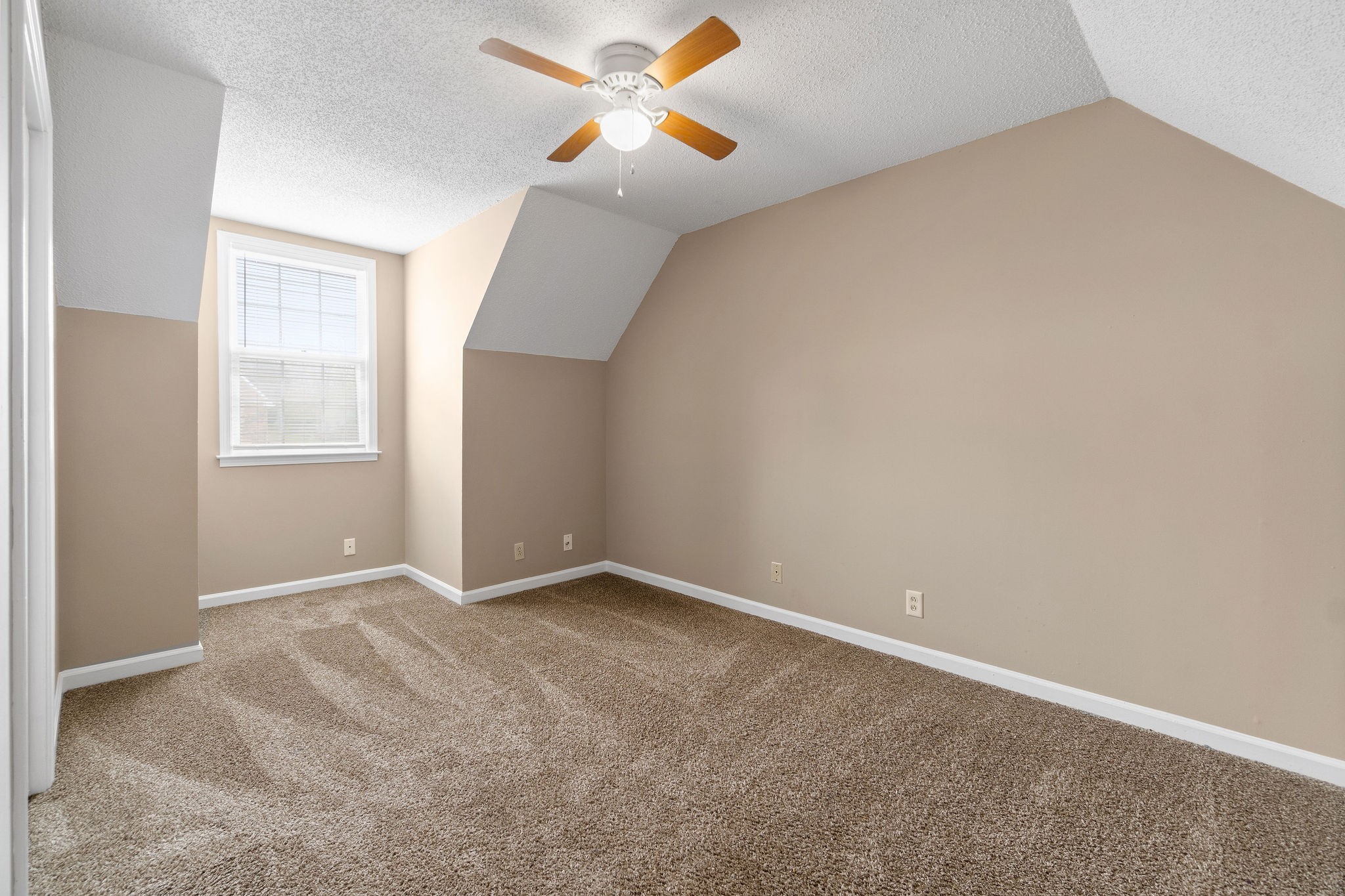 179 Harrier Ct Property Photo 15