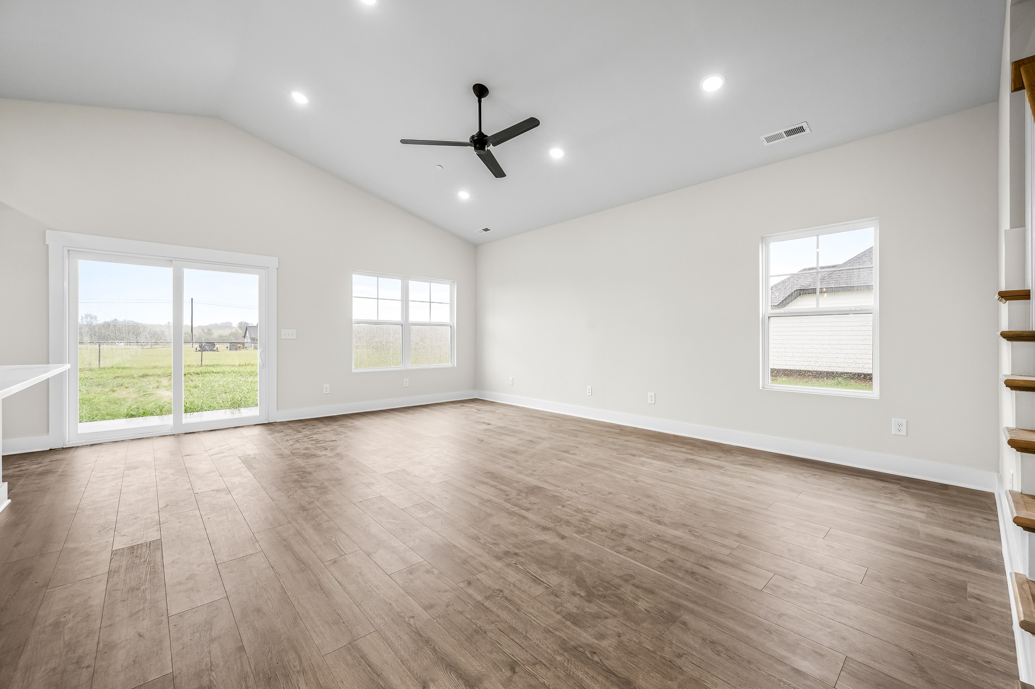 3411 Stonehorn Dr Property Photo 7