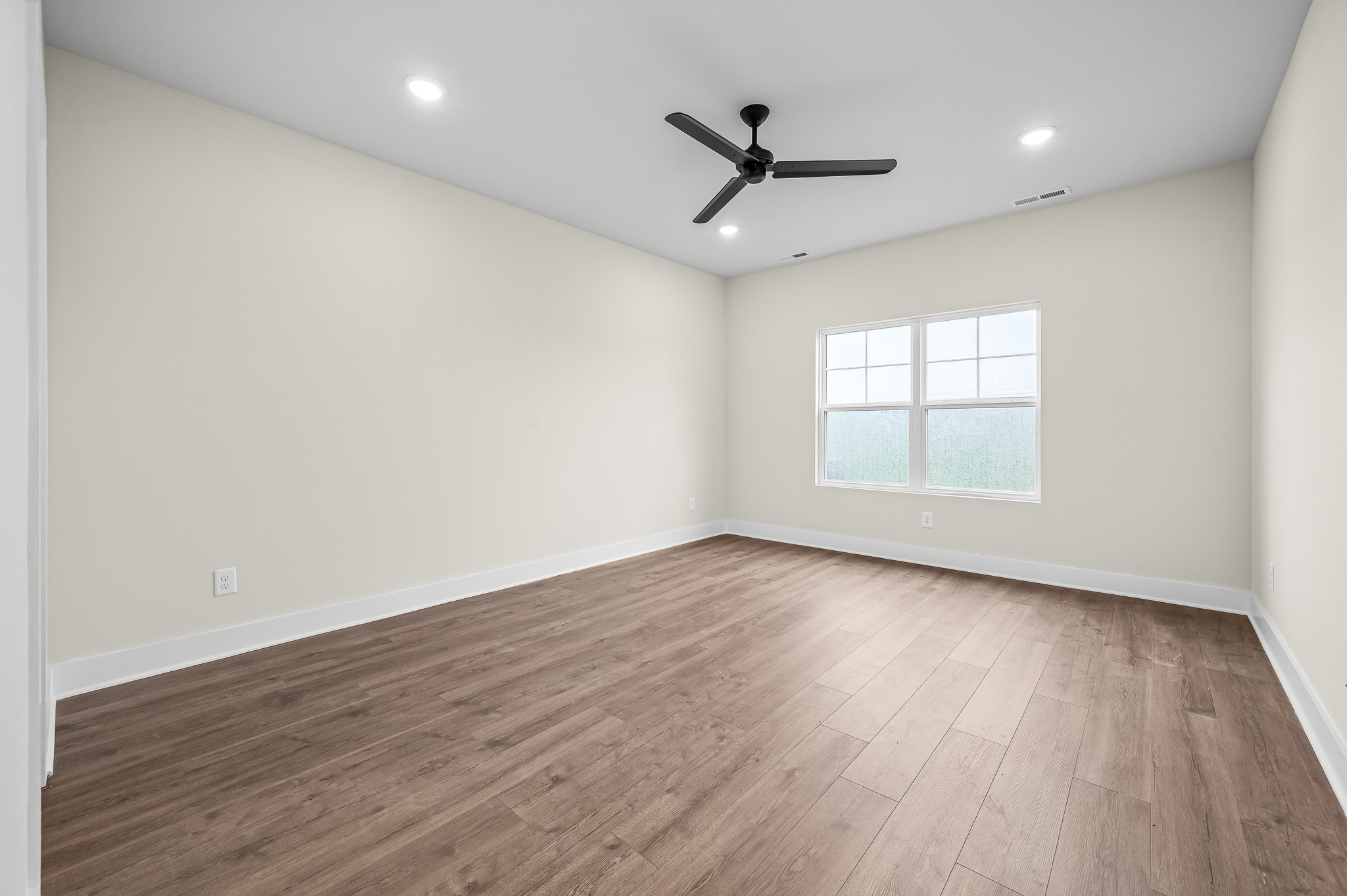 3411 Stonehorn Dr Property Photo 17