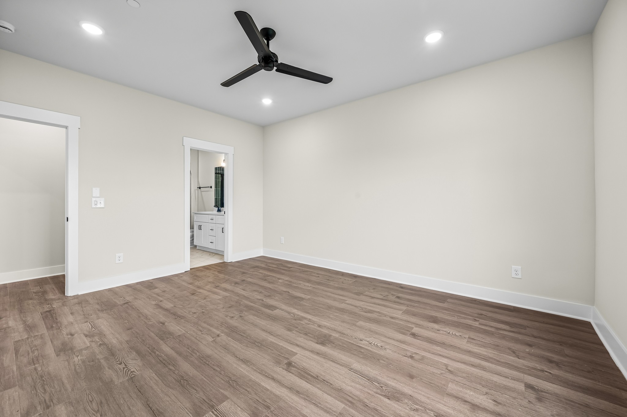3411 Stonehorn Dr Property Photo 18