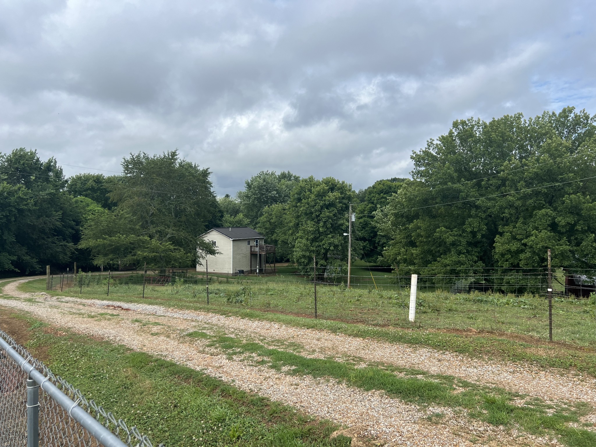 1135 N Sumner Rd Property Photo 28