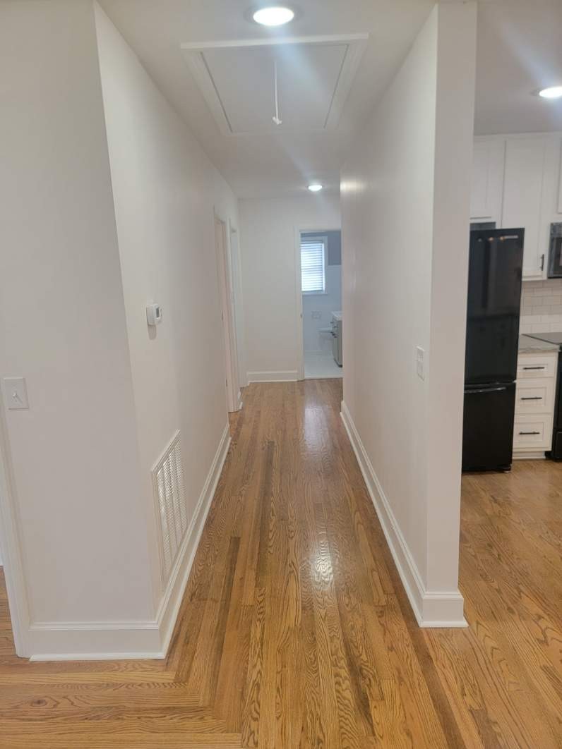 111 Campus Dr Property Photo 16