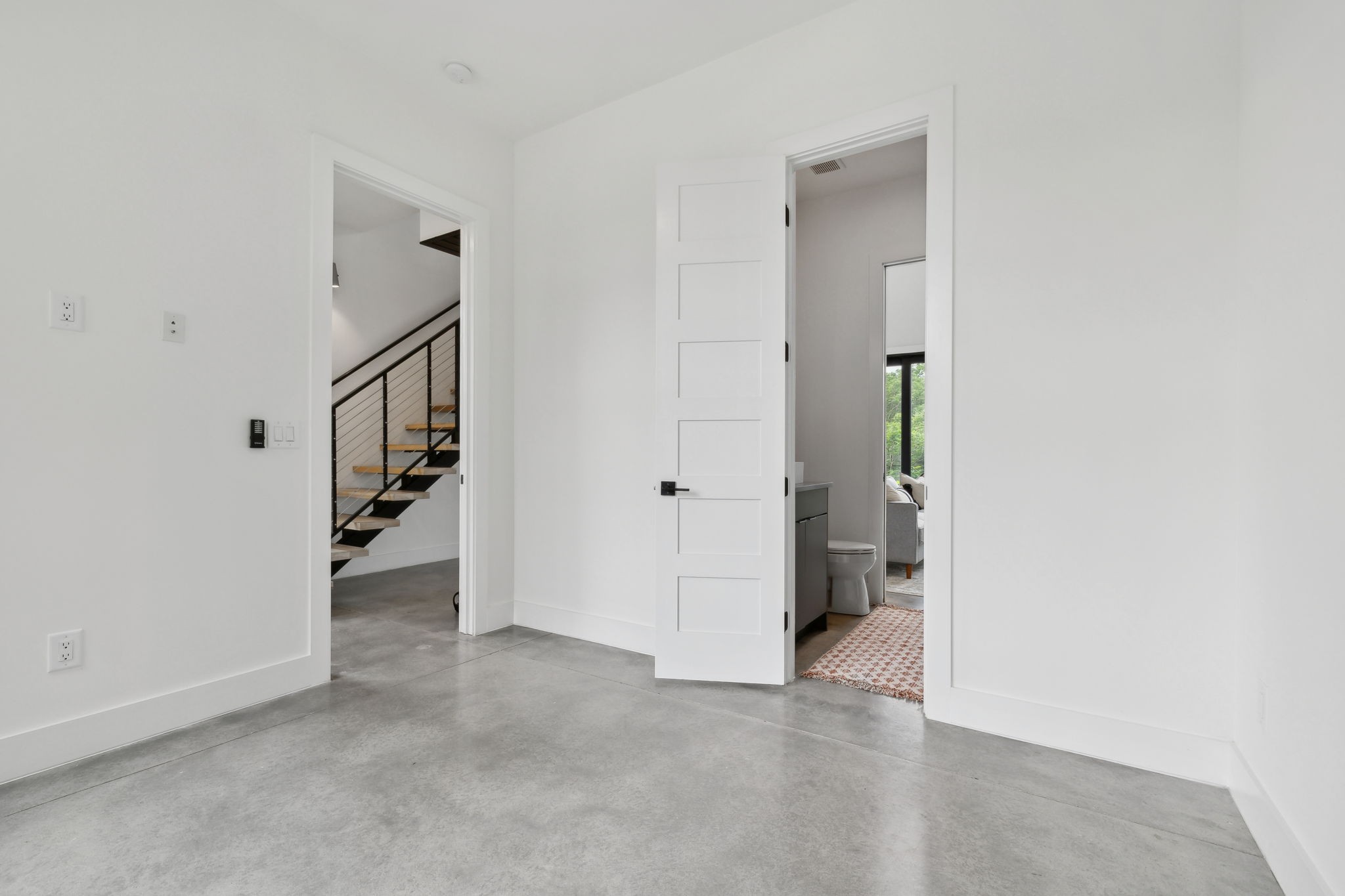 827 Ramsey St Property Photo 14