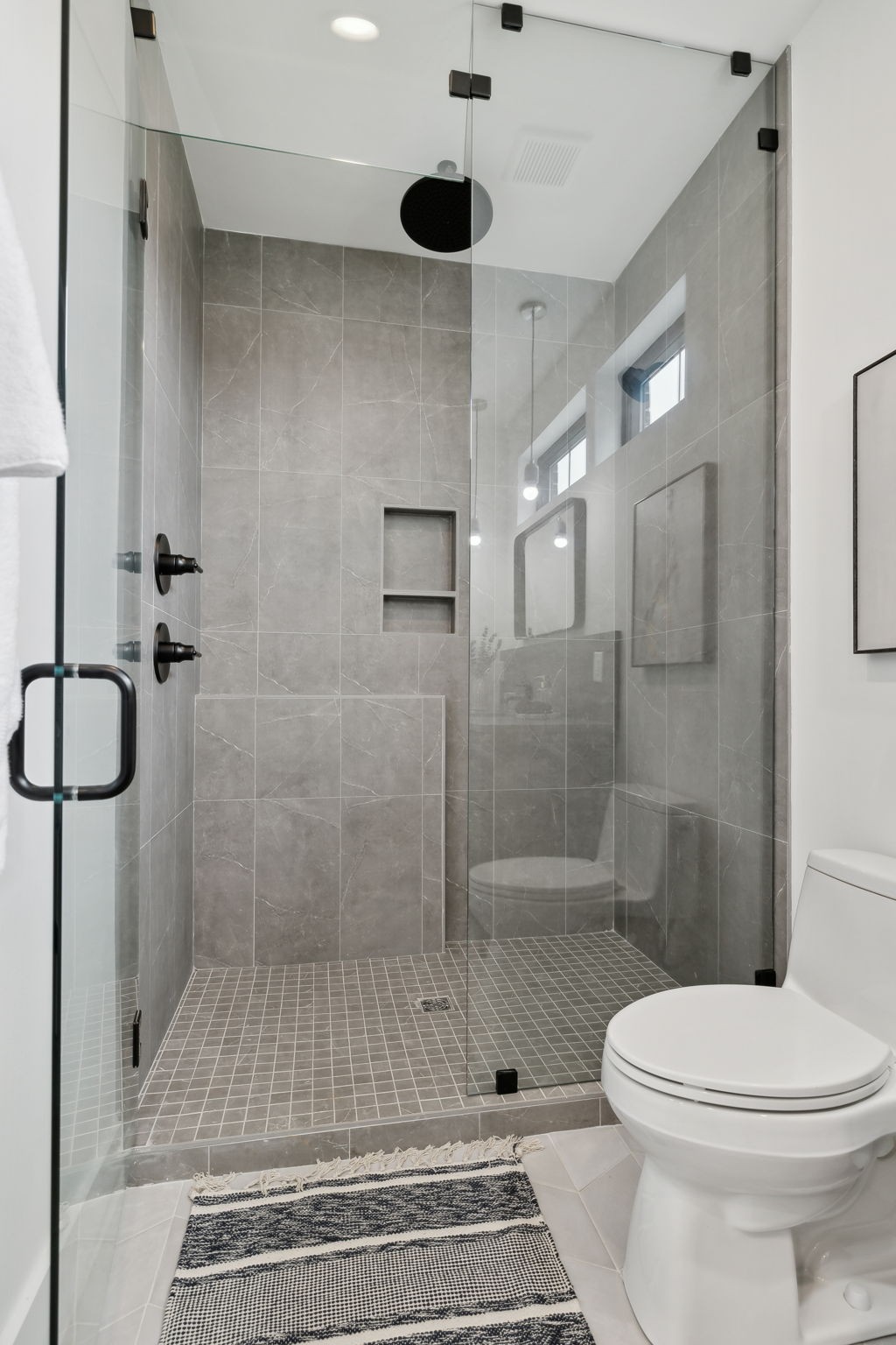 827 Ramsey St Property Photo 24