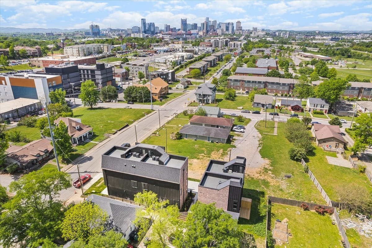 827 Ramsey St Property Photo 28