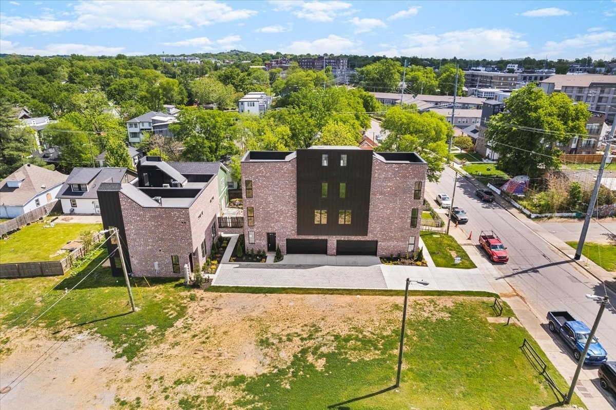 827 Ramsey St Property Photo 32