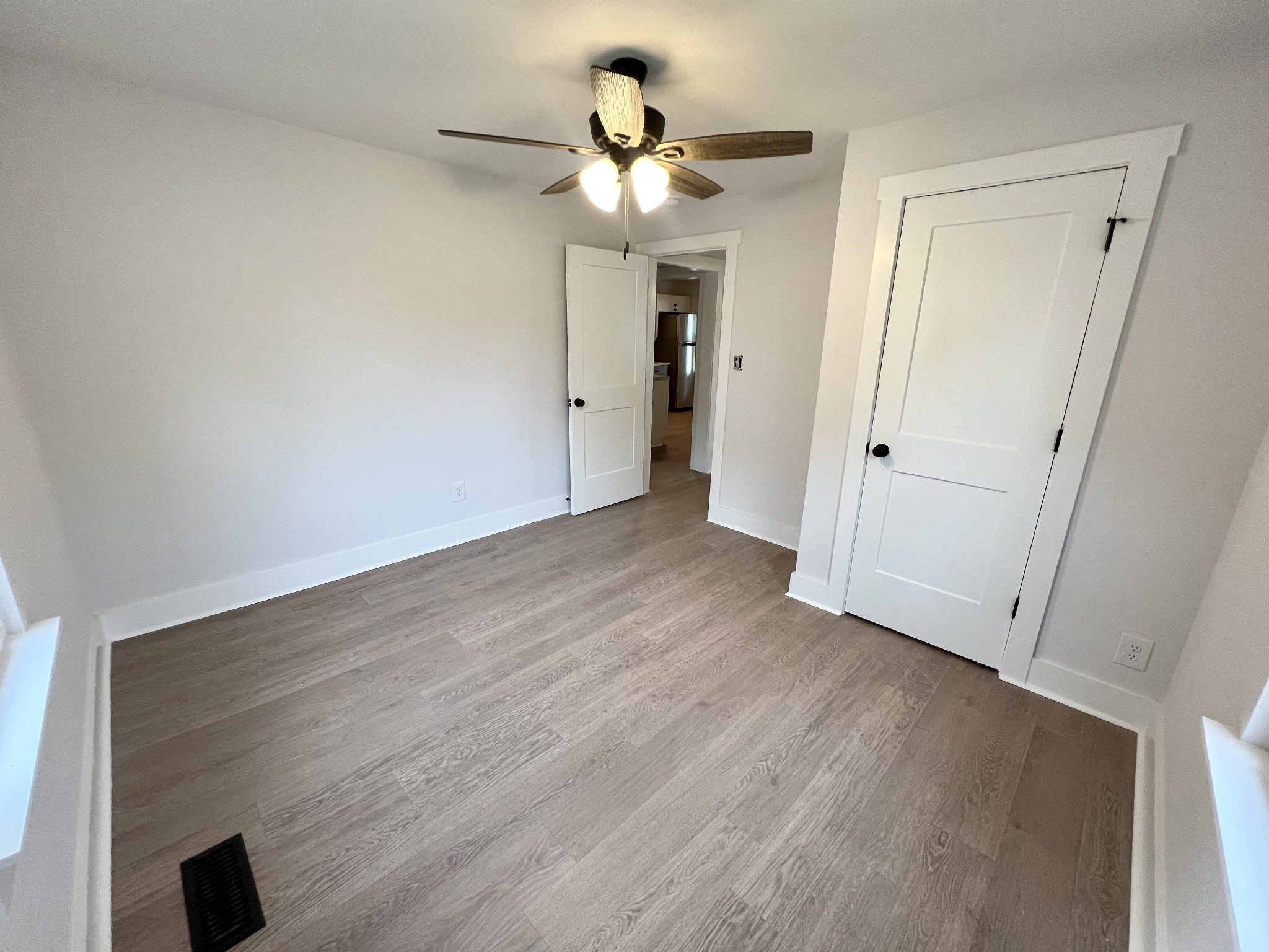 200 Clark Blvd Property Photo 6