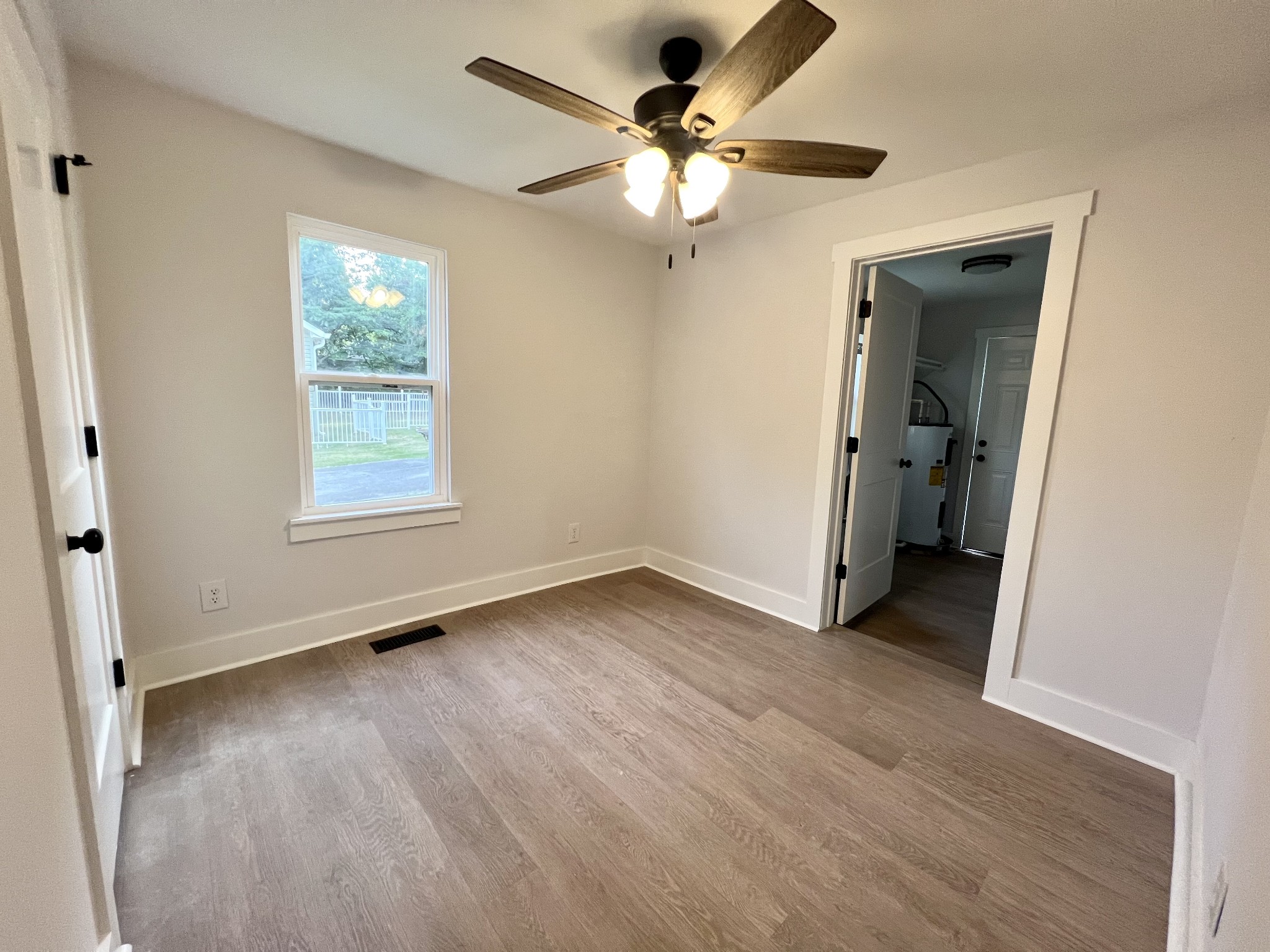 200 Clark Blvd Property Photo 8