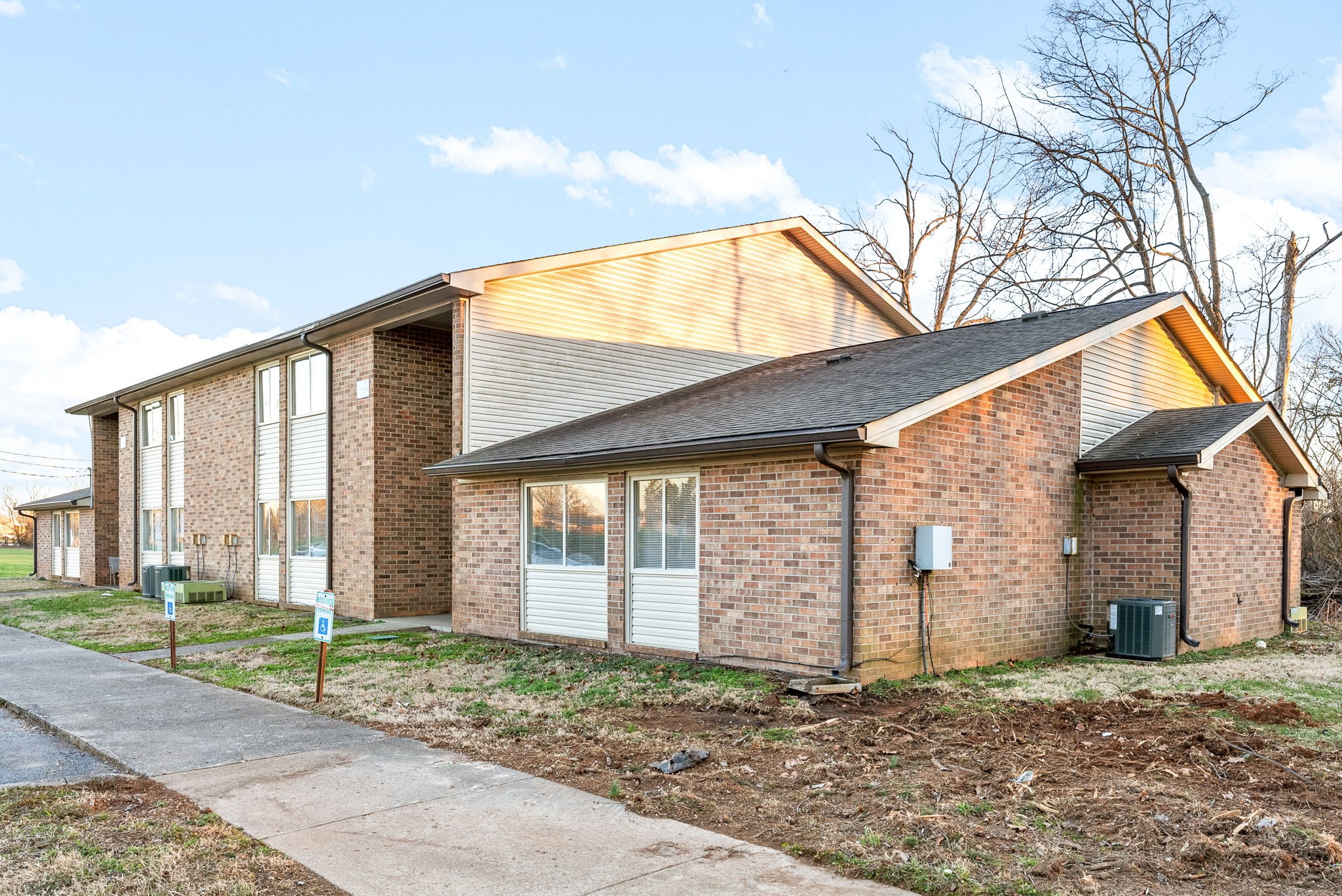 225 Clara Dr Unit 4h Property Photo
